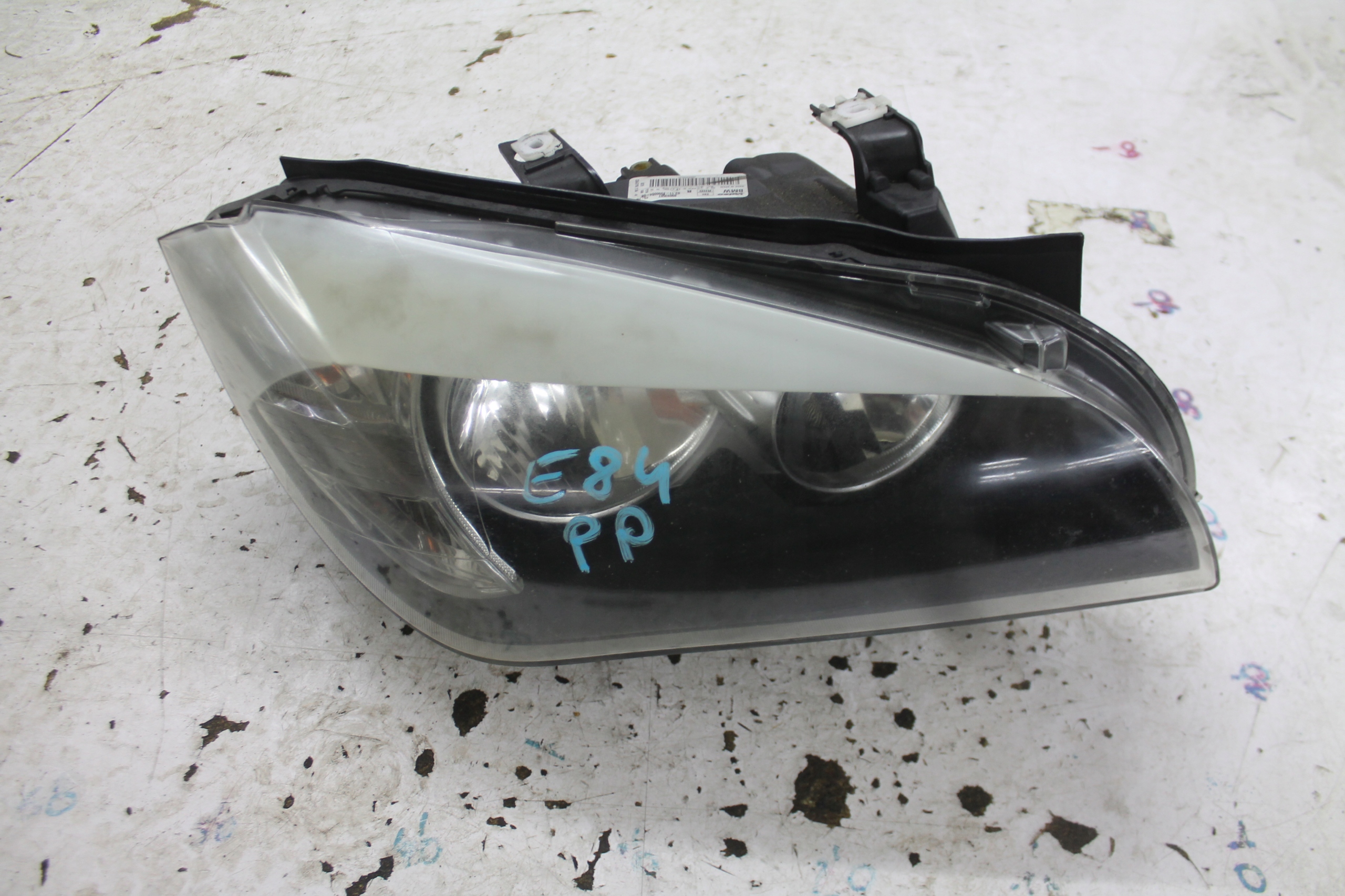light right front front 2990004 BMW X1 E84 09-12 UK
