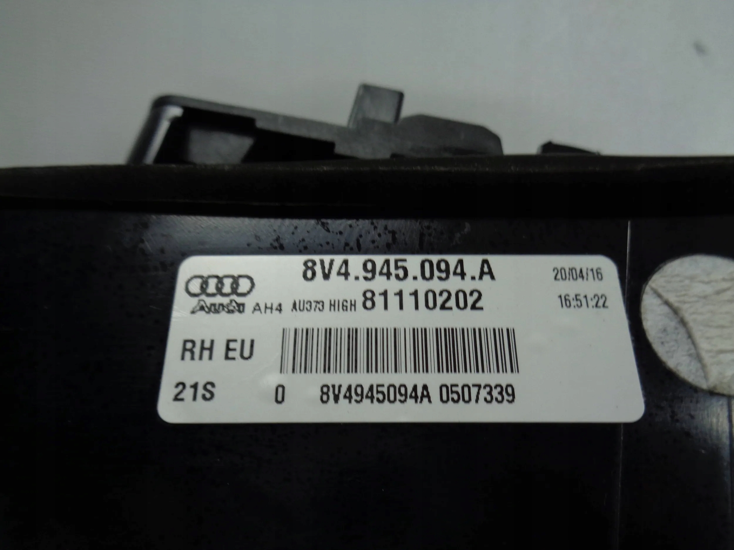 AUDI A3 III 8V HB SPORTBACK light rear part right 13-16