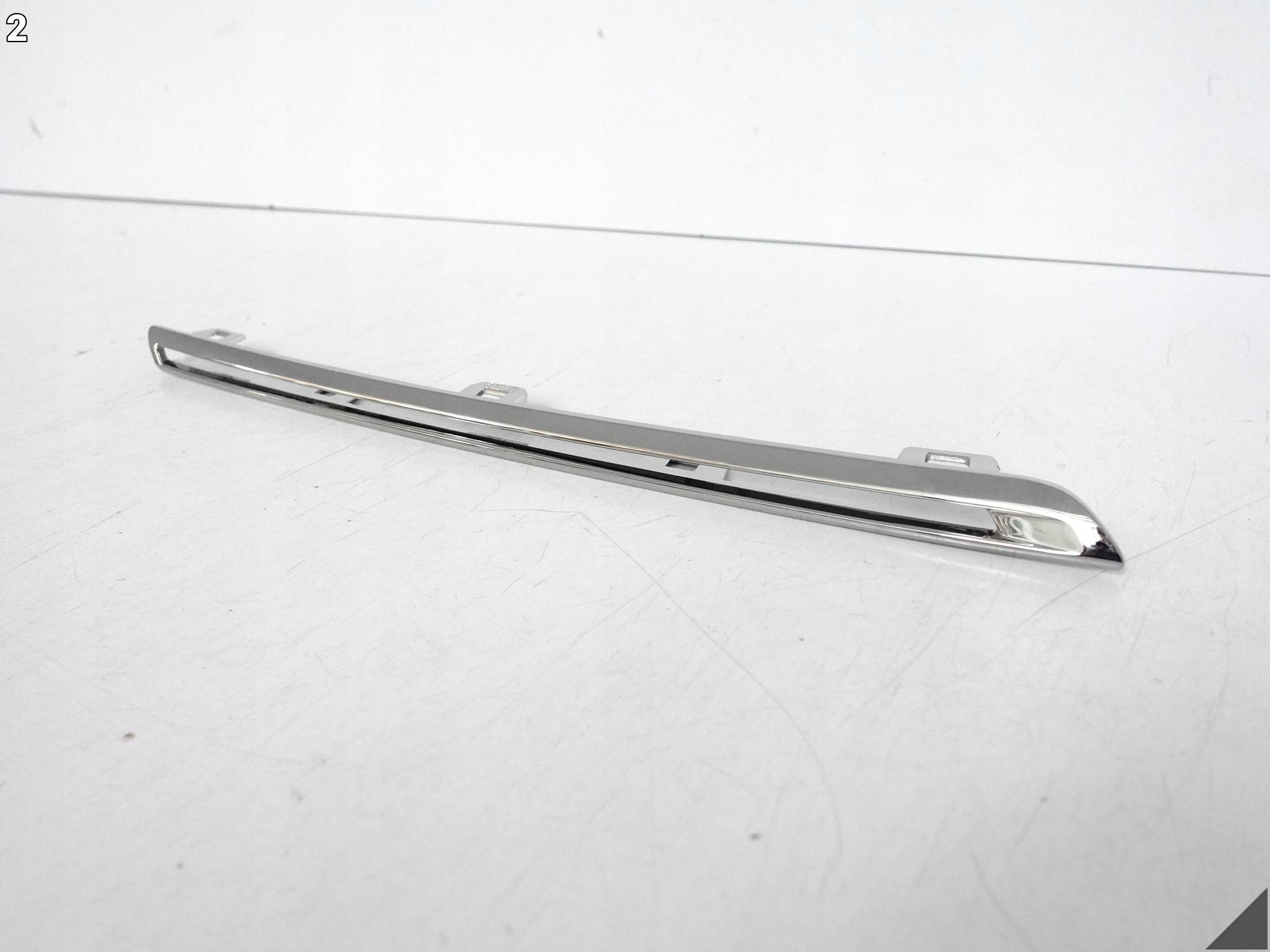RENAULT MEGANE IV 4 16-20 moulding CHROM GRILLA grille front upper right