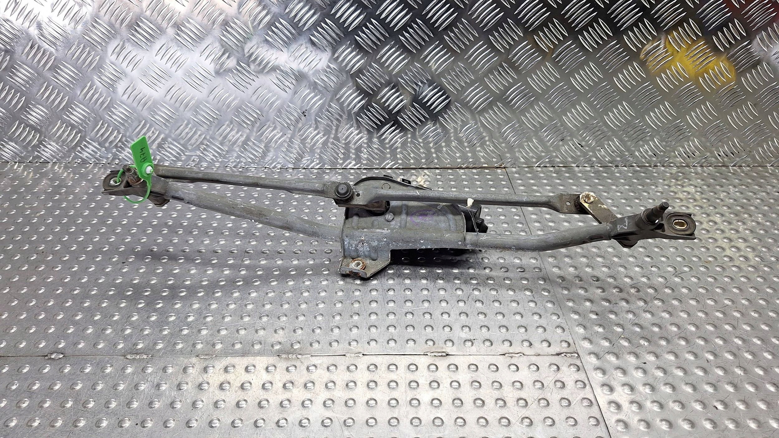 wiper mechanism front 4B1955023B AUDI A6 C5