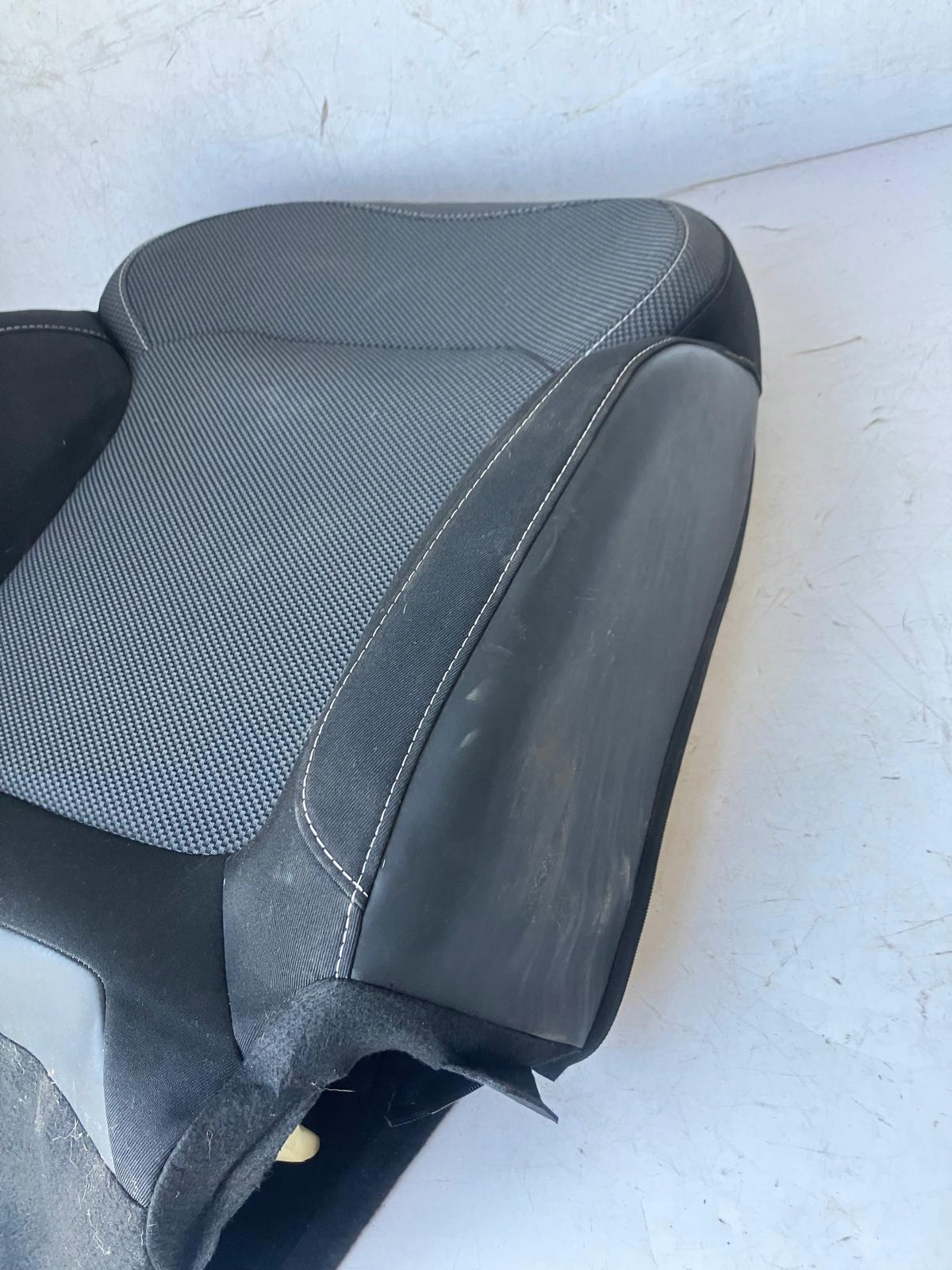 OPARCIE seat RENAULT MEGANE IV right front