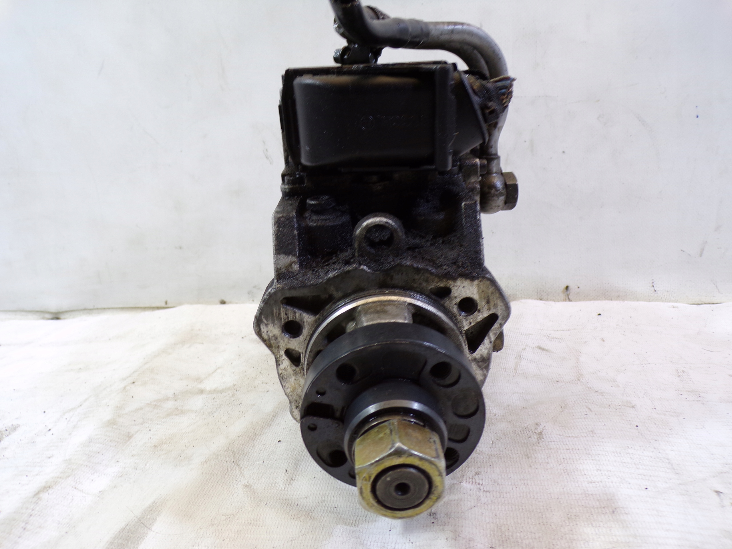 injection pump OPEL 2.2 DTI 0470504214