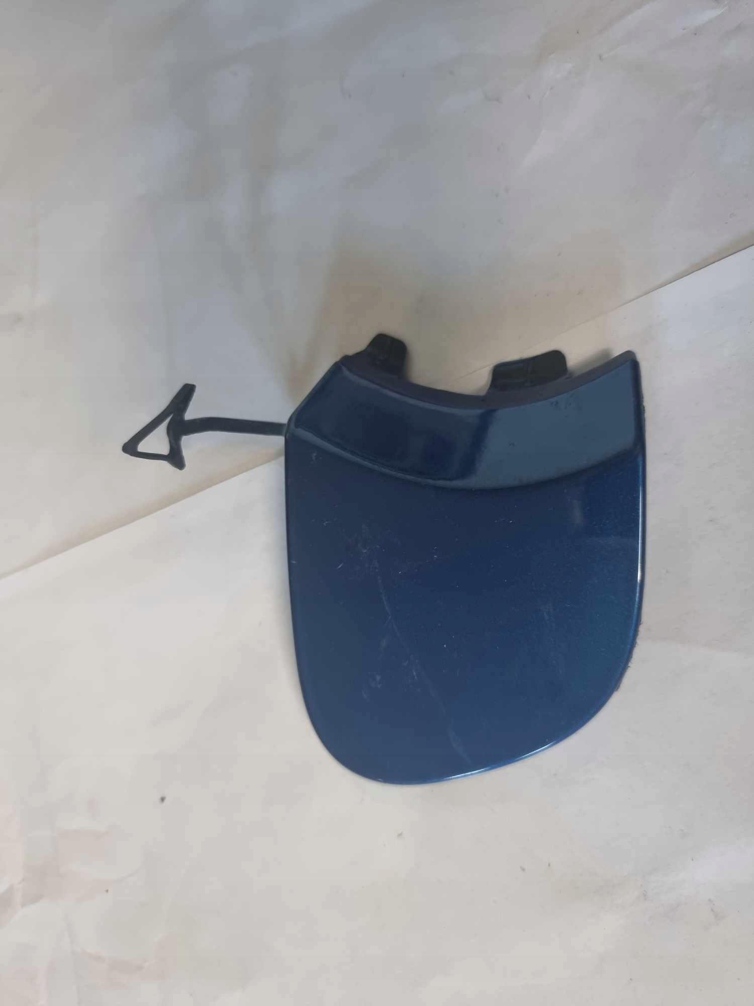 FORD ECOSPORT LIFT 17-towing hook cap of a bumper front