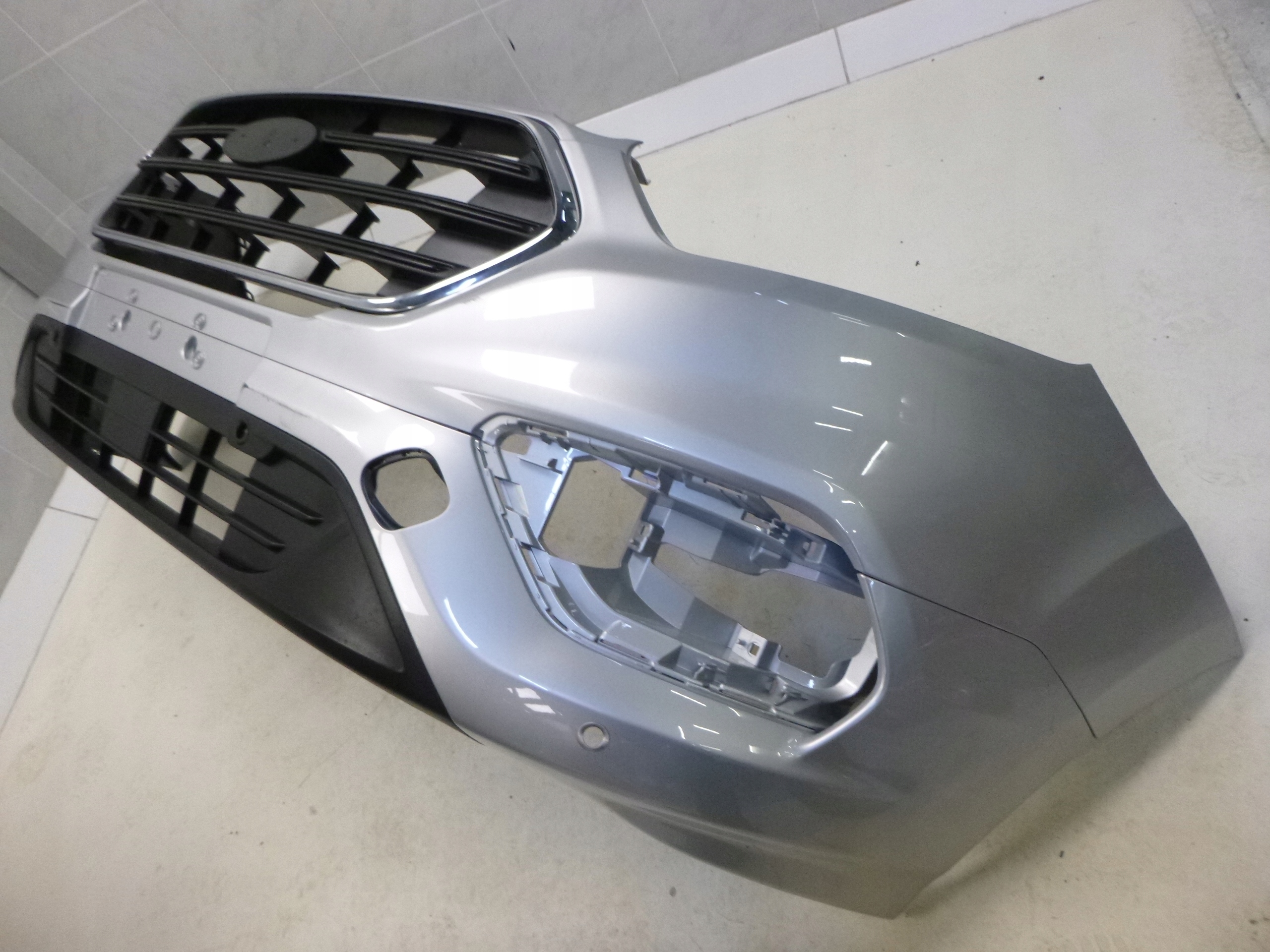 FORD TRANSIT CUSTOM nárazník předek přední 4x PDC