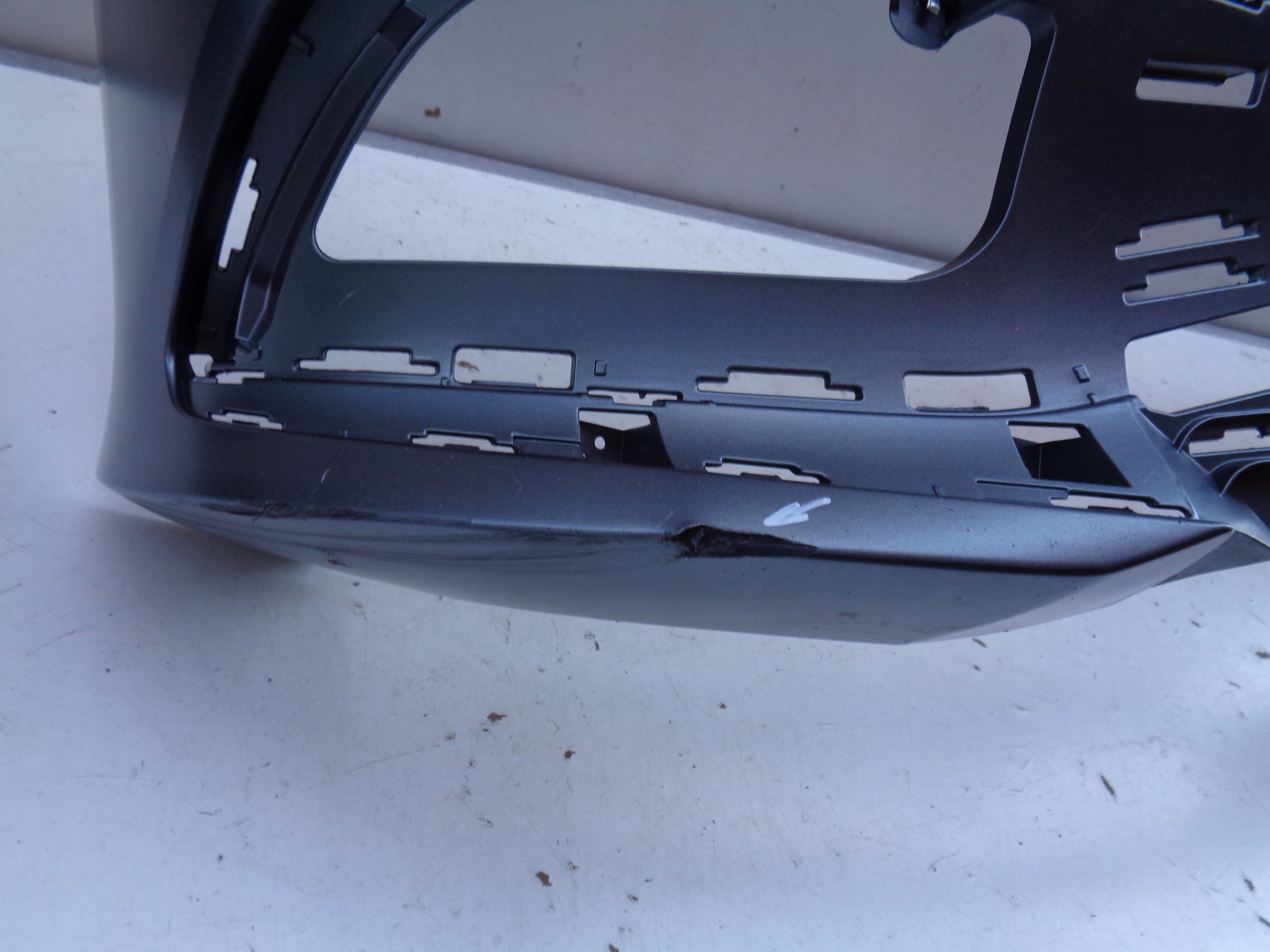 FRONTSTOSSSTANGE MERCEDES E-KLASA W213 20- LIFT NR 41338