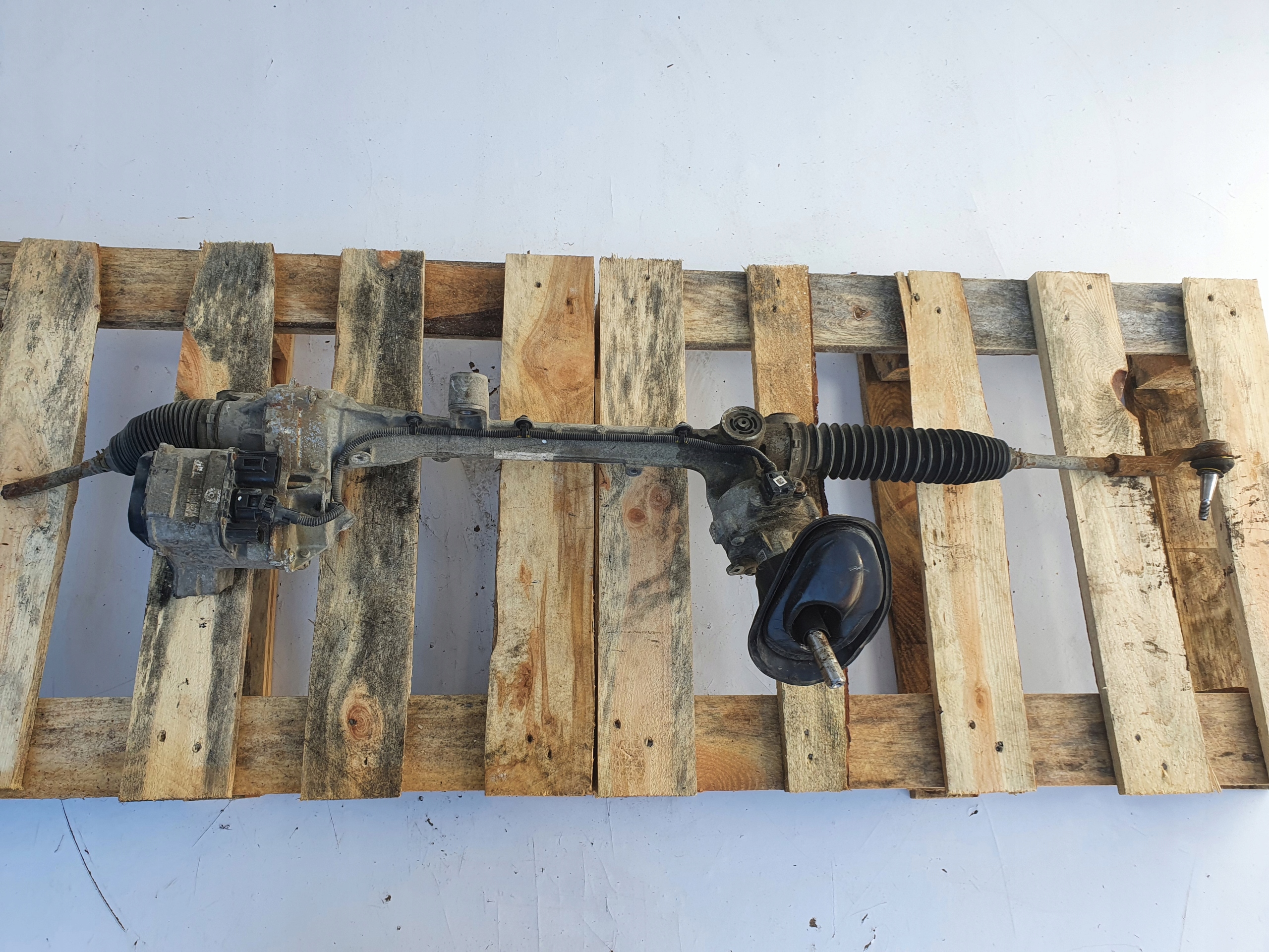 volvo V40 II рулевая рейка 31302990