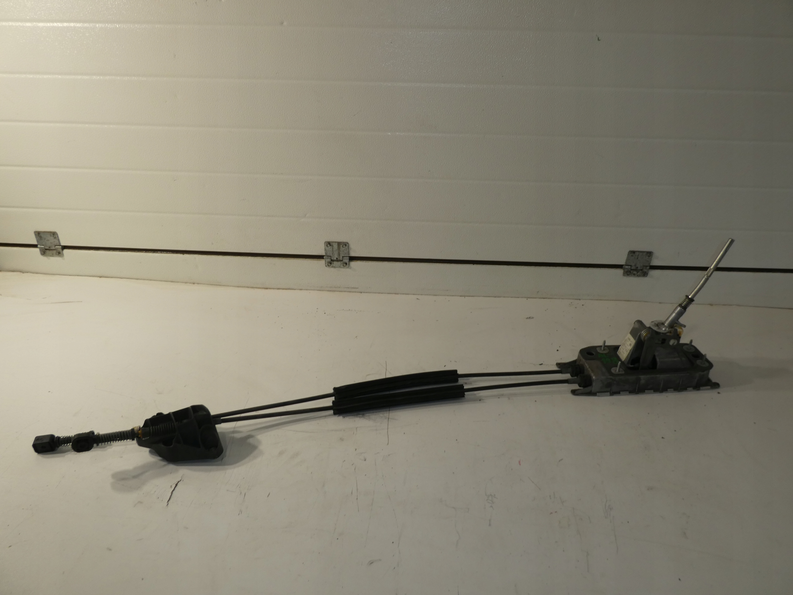 VW TIGUAN trim MANUAL 5N0711049H