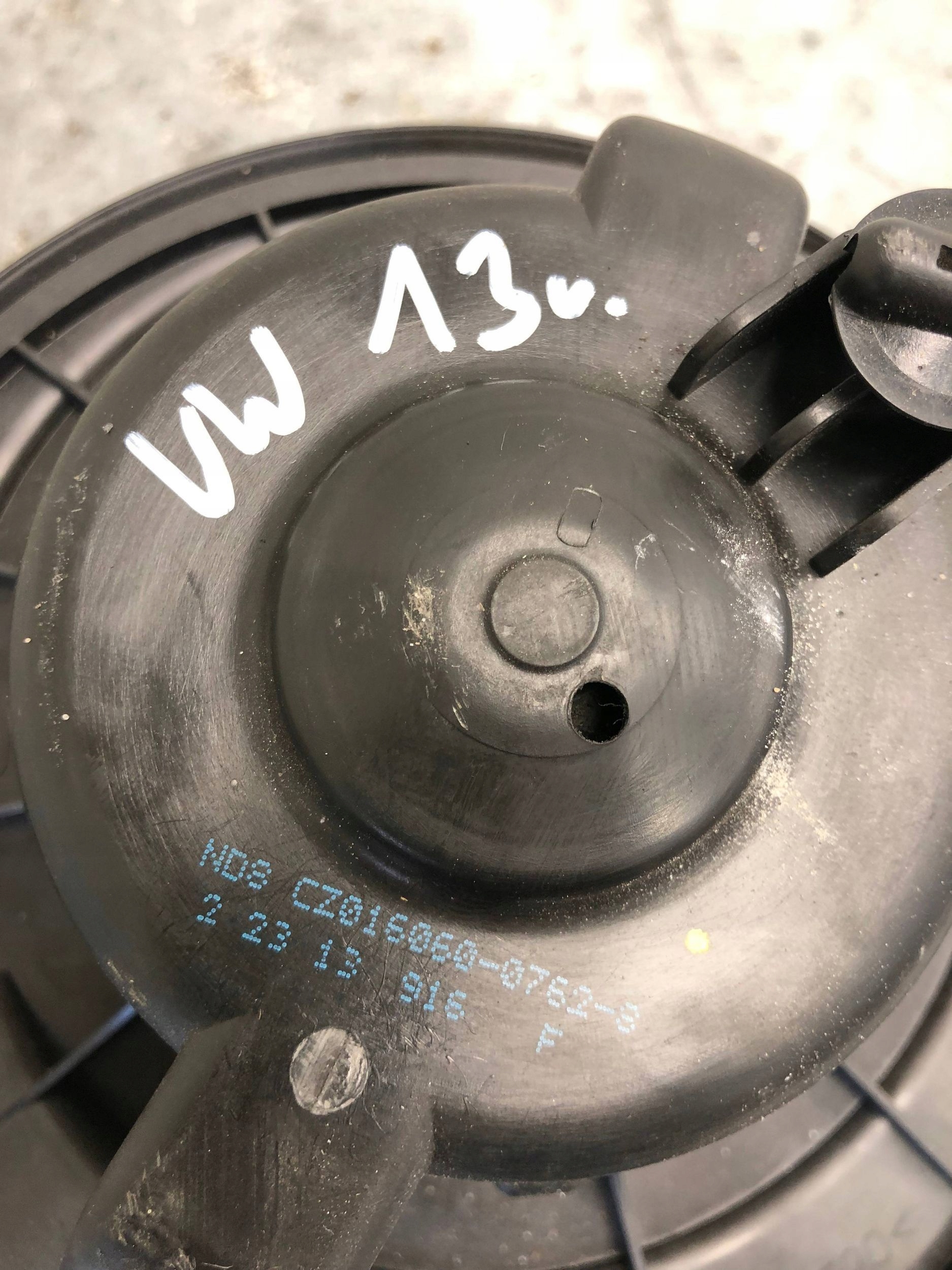 DMUCHAWA ventilátor VW 1K1819015E