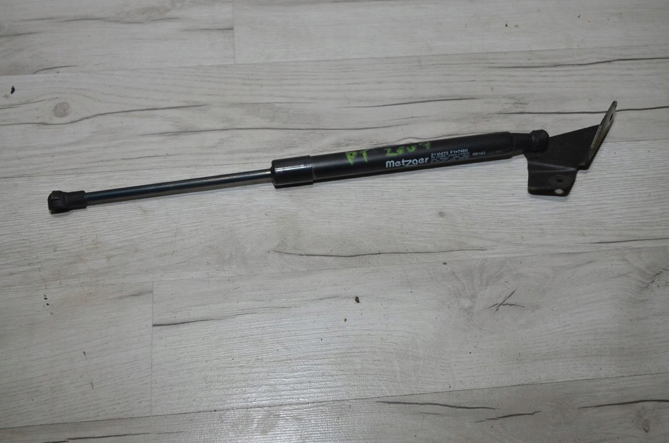 damper bonnet right rear part Peugeot 2008 13r