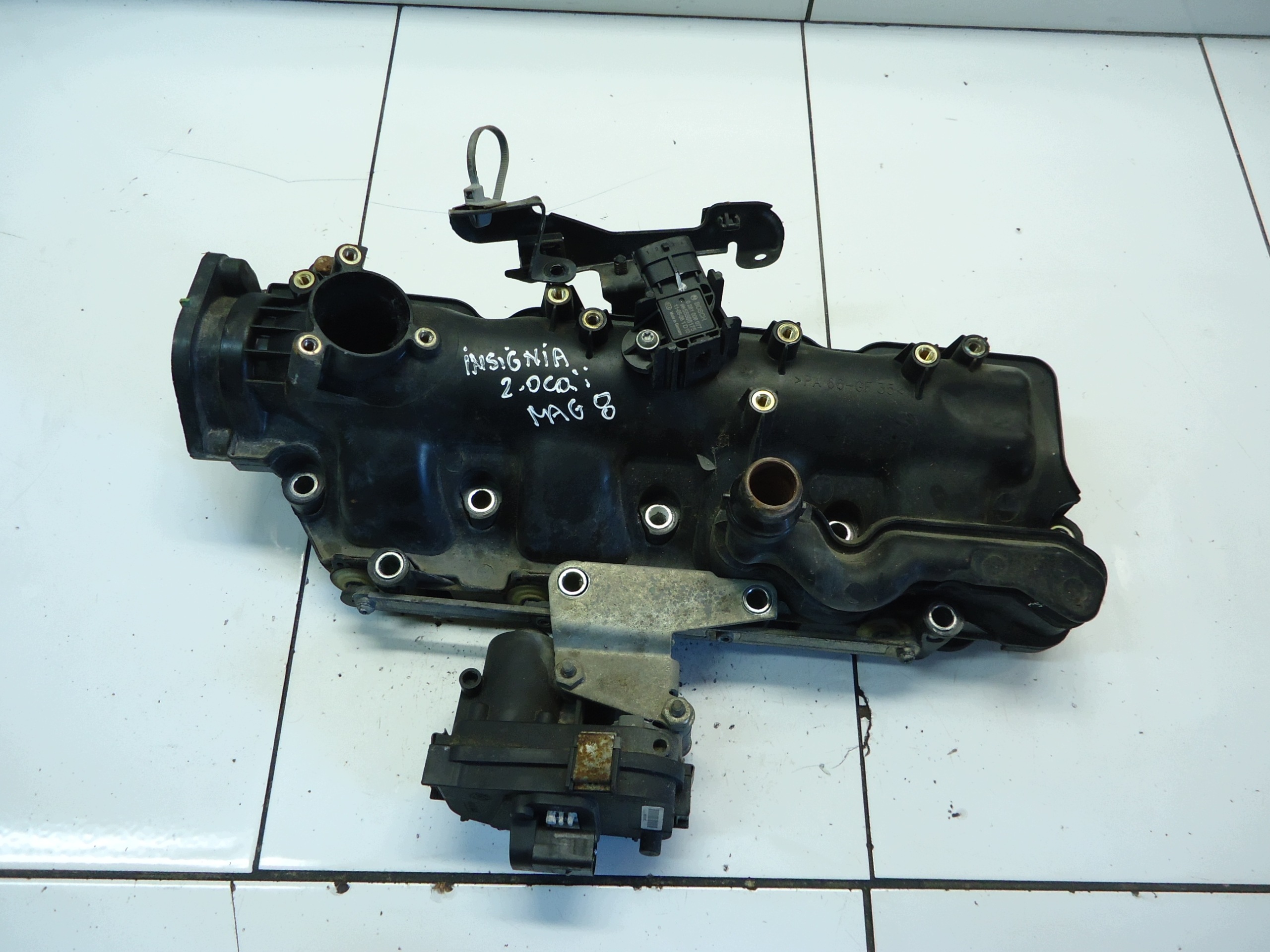 OPEL INSIGNIA 2.0CDTI intake manifold 55571993