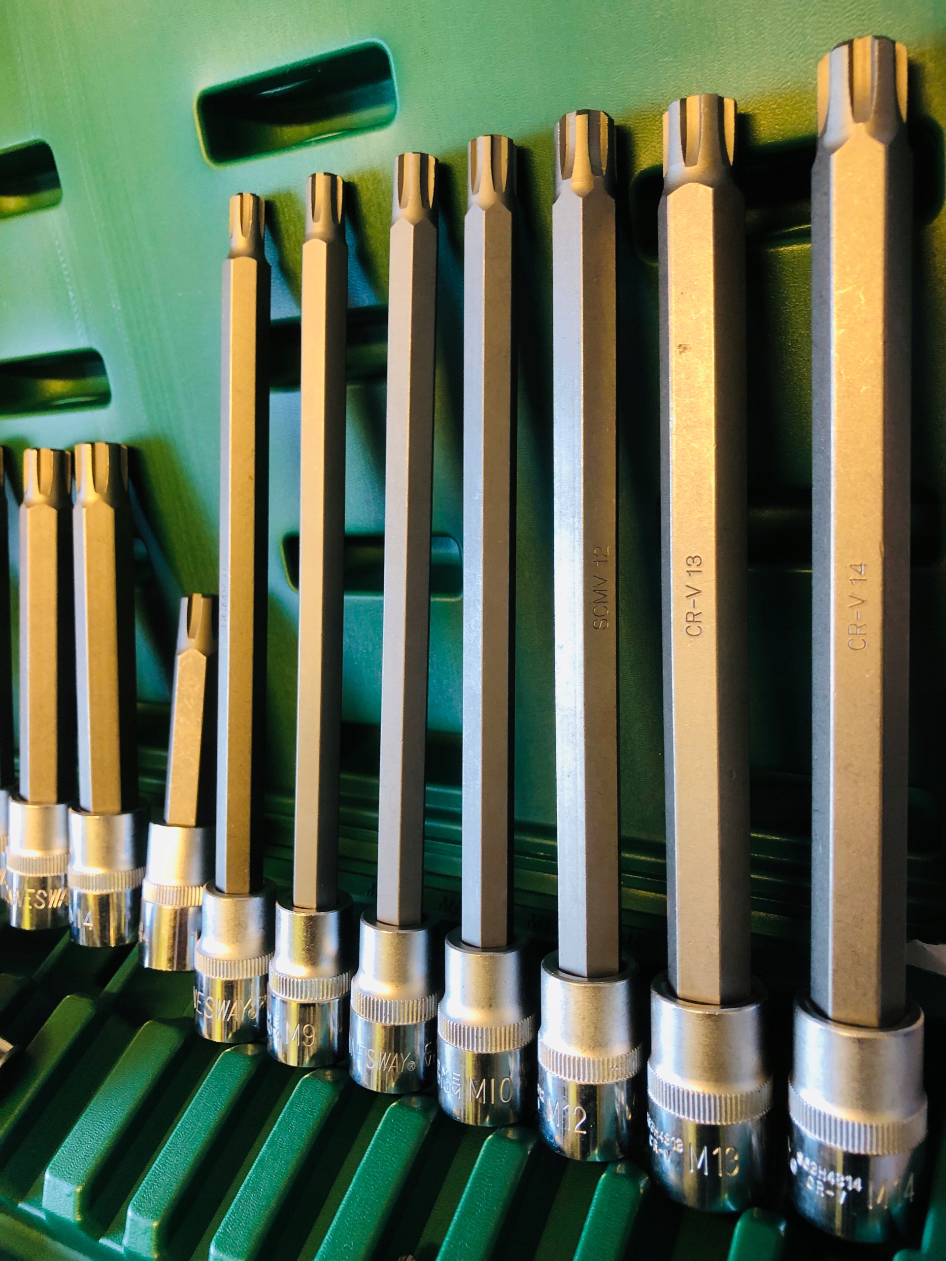 Jonnesway Nasadki klucze Ribe M5 M14 1 2 Producent code S63H4132S