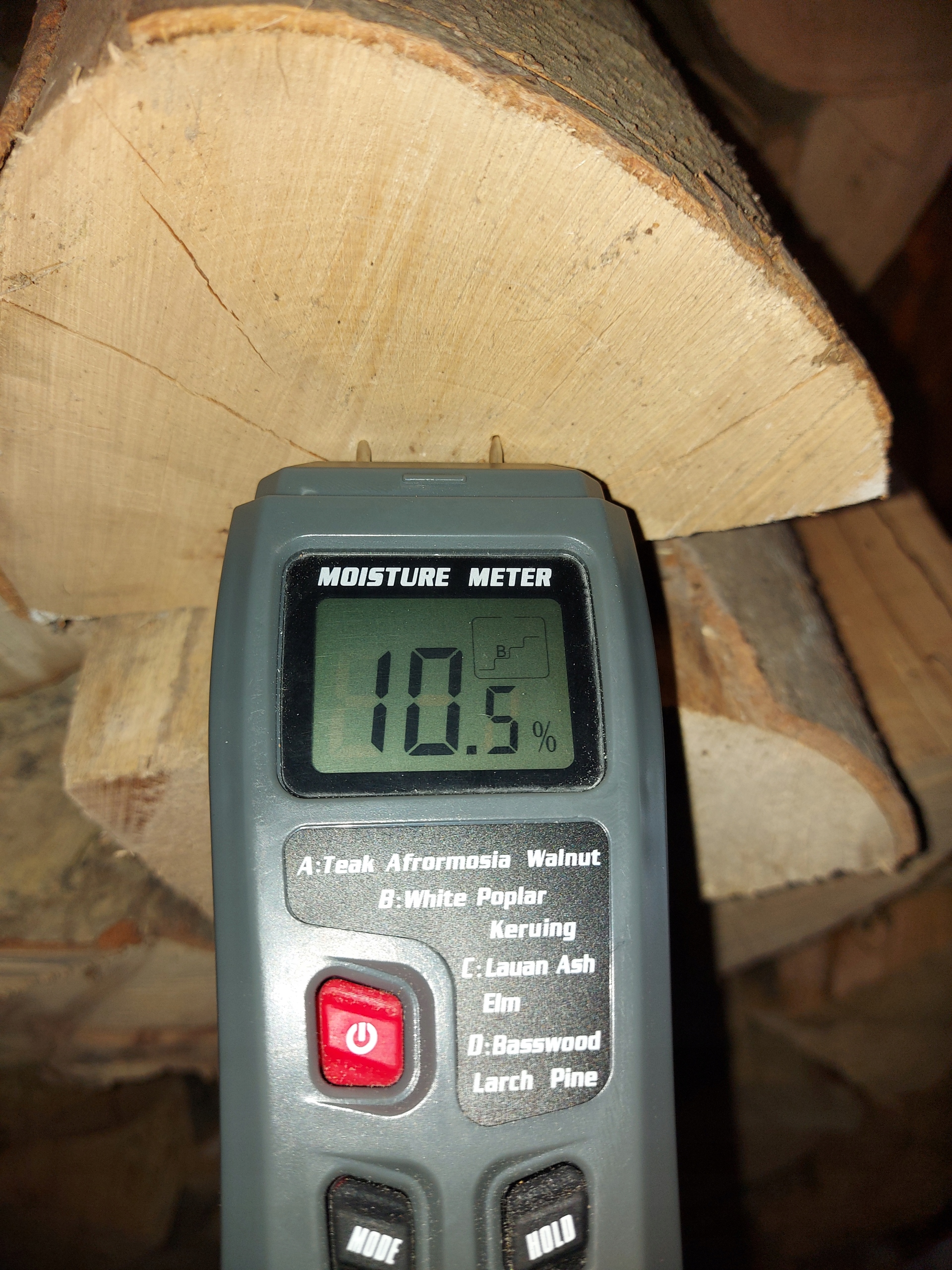 Drewno opałowe bukowe suche grill do wędzenia kominka pieca na ognisko 15kg Stan opakowania oryginalne