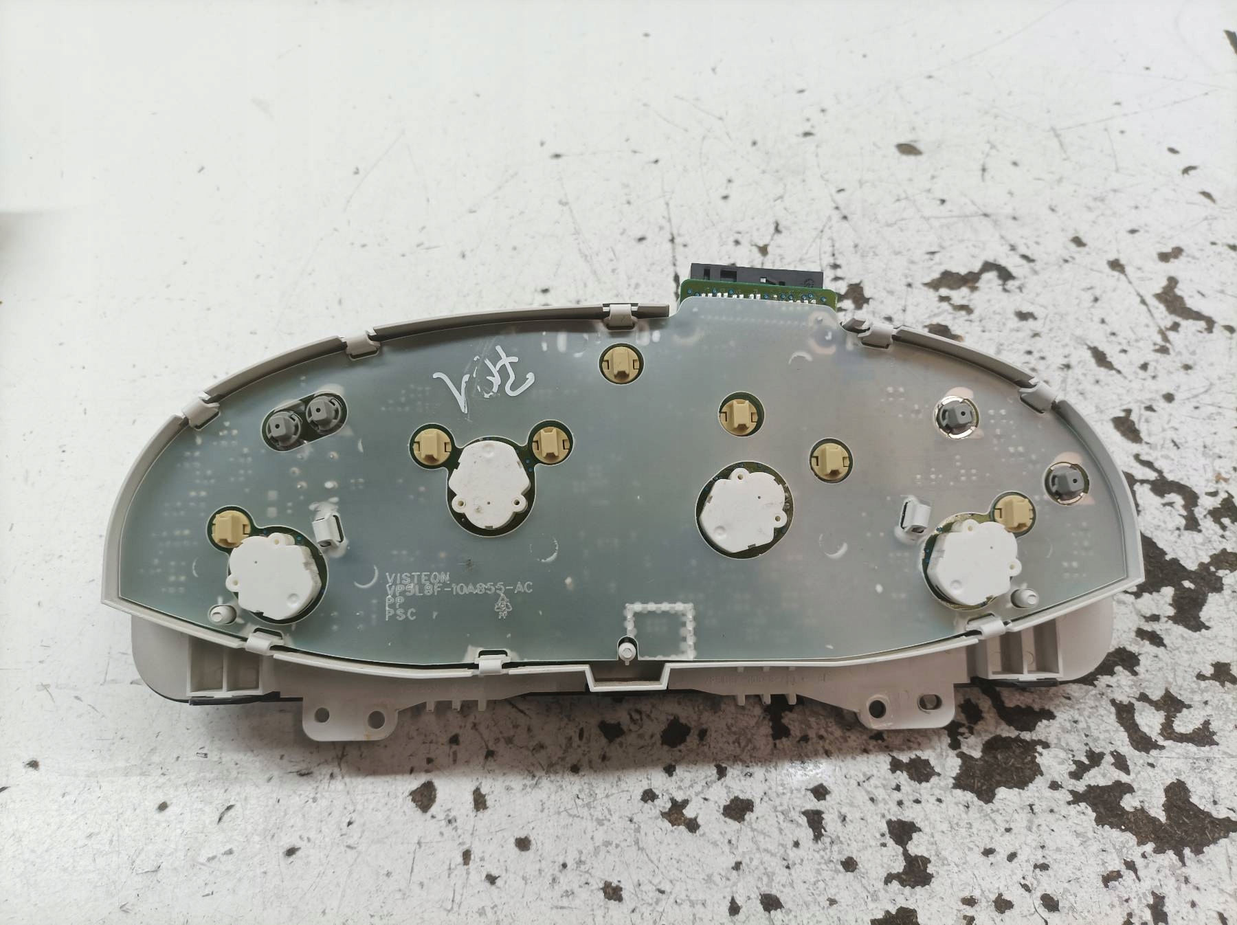 dials 6L8T-10849-DB Ford Maverick II (2000-2008)