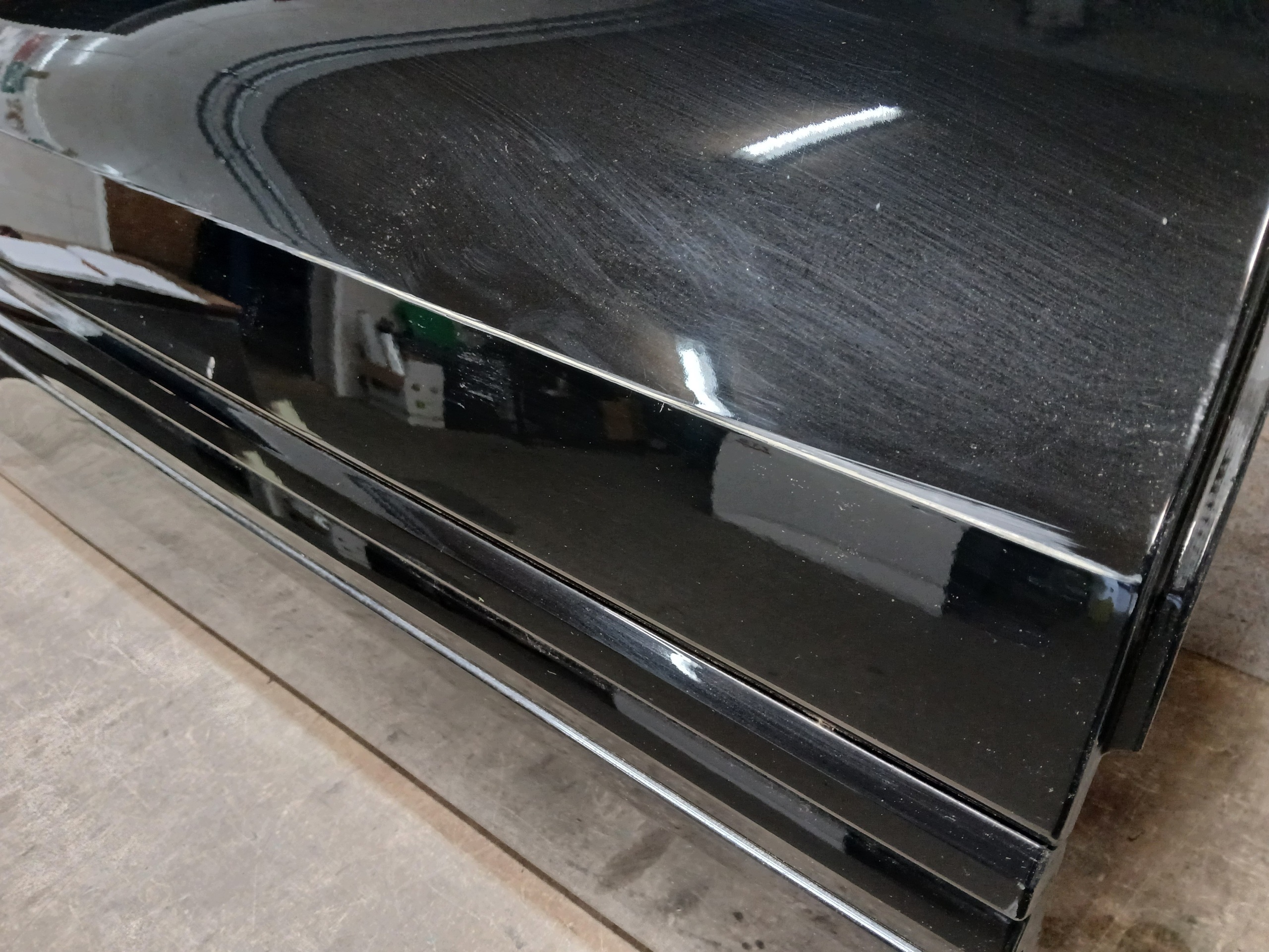 door rear part right AUDI Q8 4M8