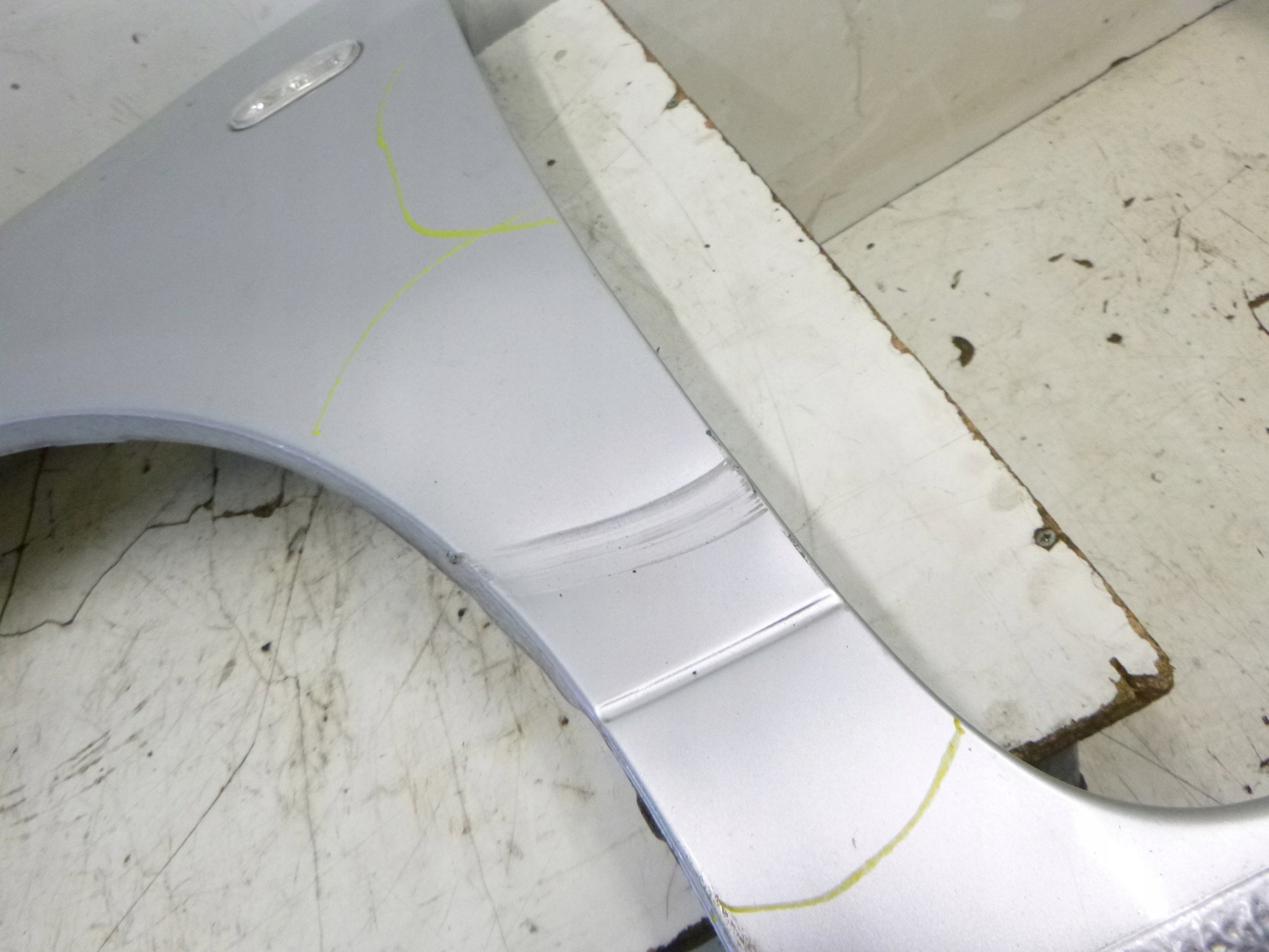 fender front left VW Lupo 3L LA7W srebny original 1998–2005