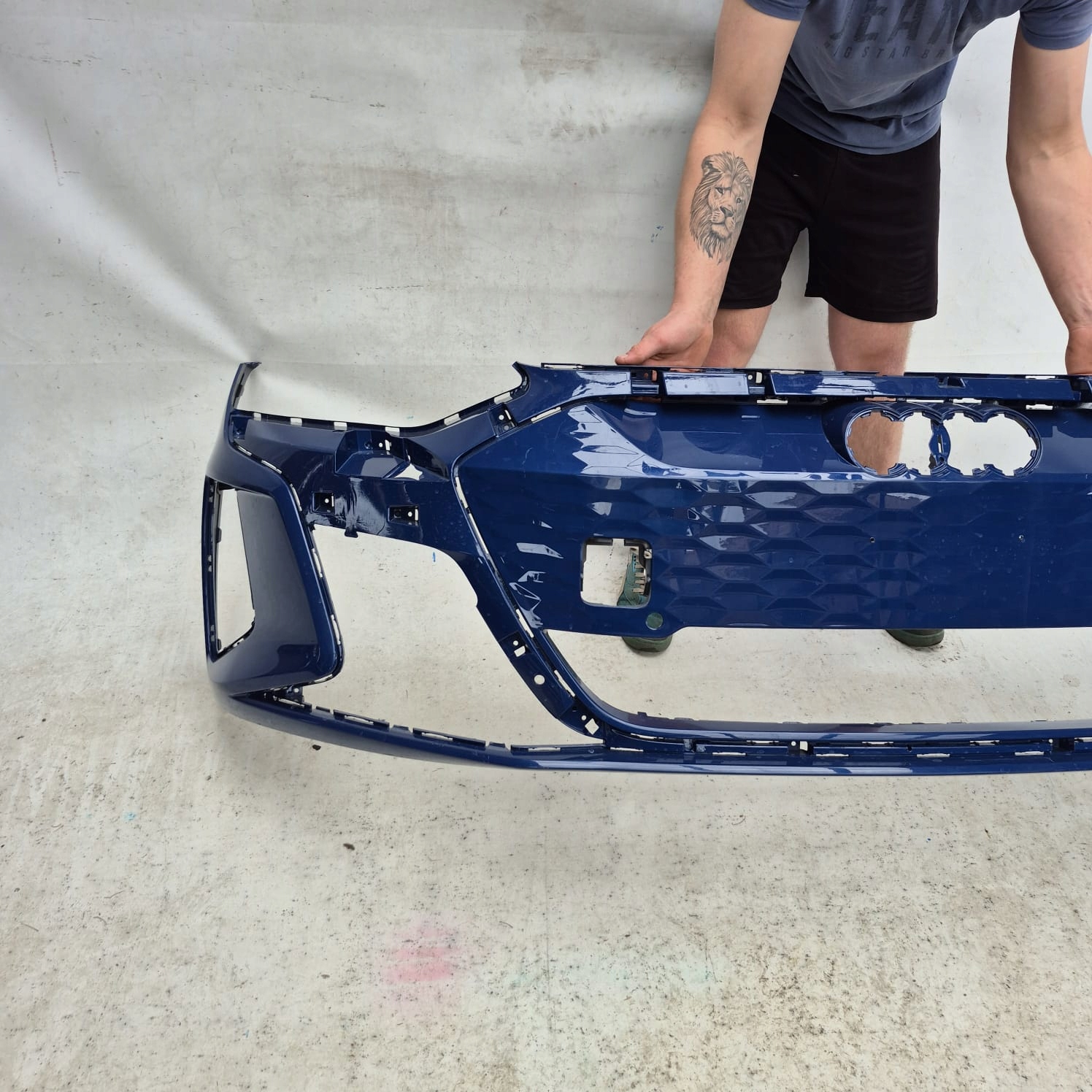 AUDI E-TRON GT 20- bumper front front PDC