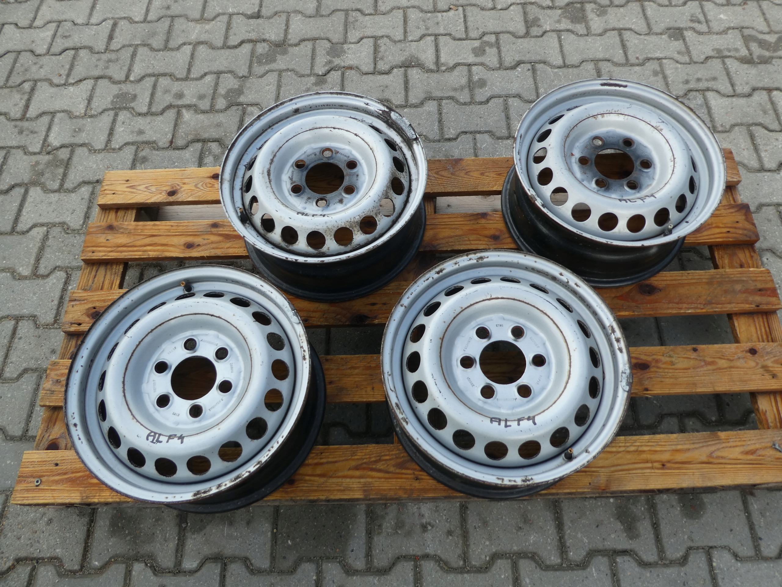 4X discs metal disc MERCEDES SPRINTER CRAFTER A0014014802