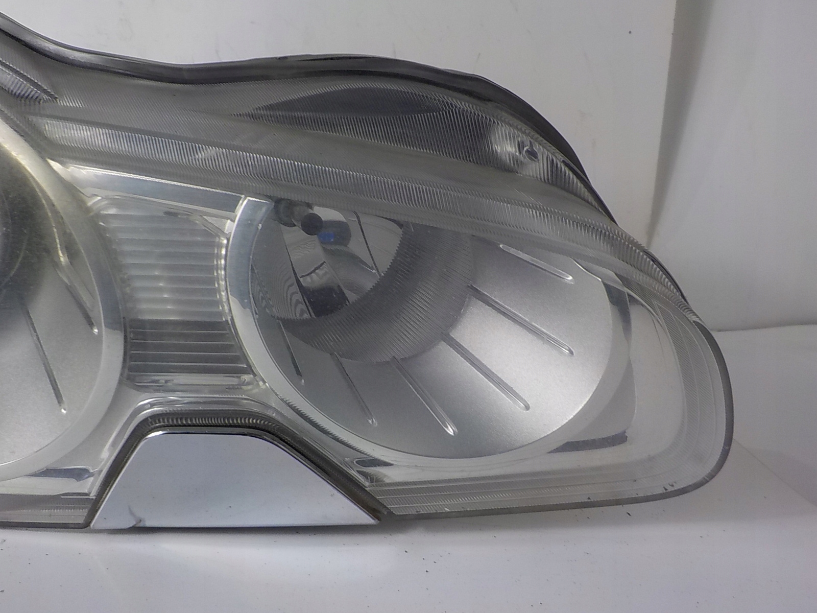 JAGUAR XF X250 XENON light right front front UK