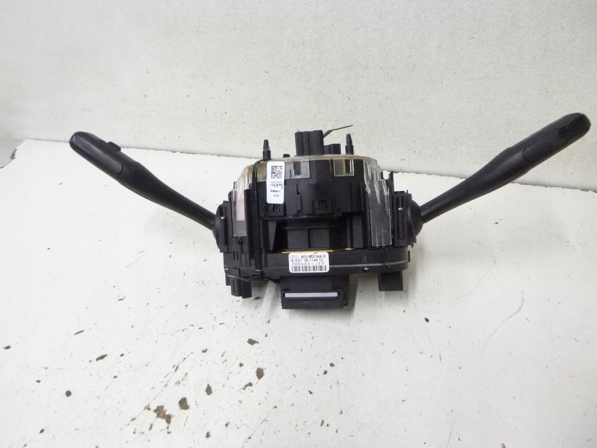 DEVIO LUCI DEVIO zespolone AUDI A4 B6 2.0 4E0 953 503A 2005r.