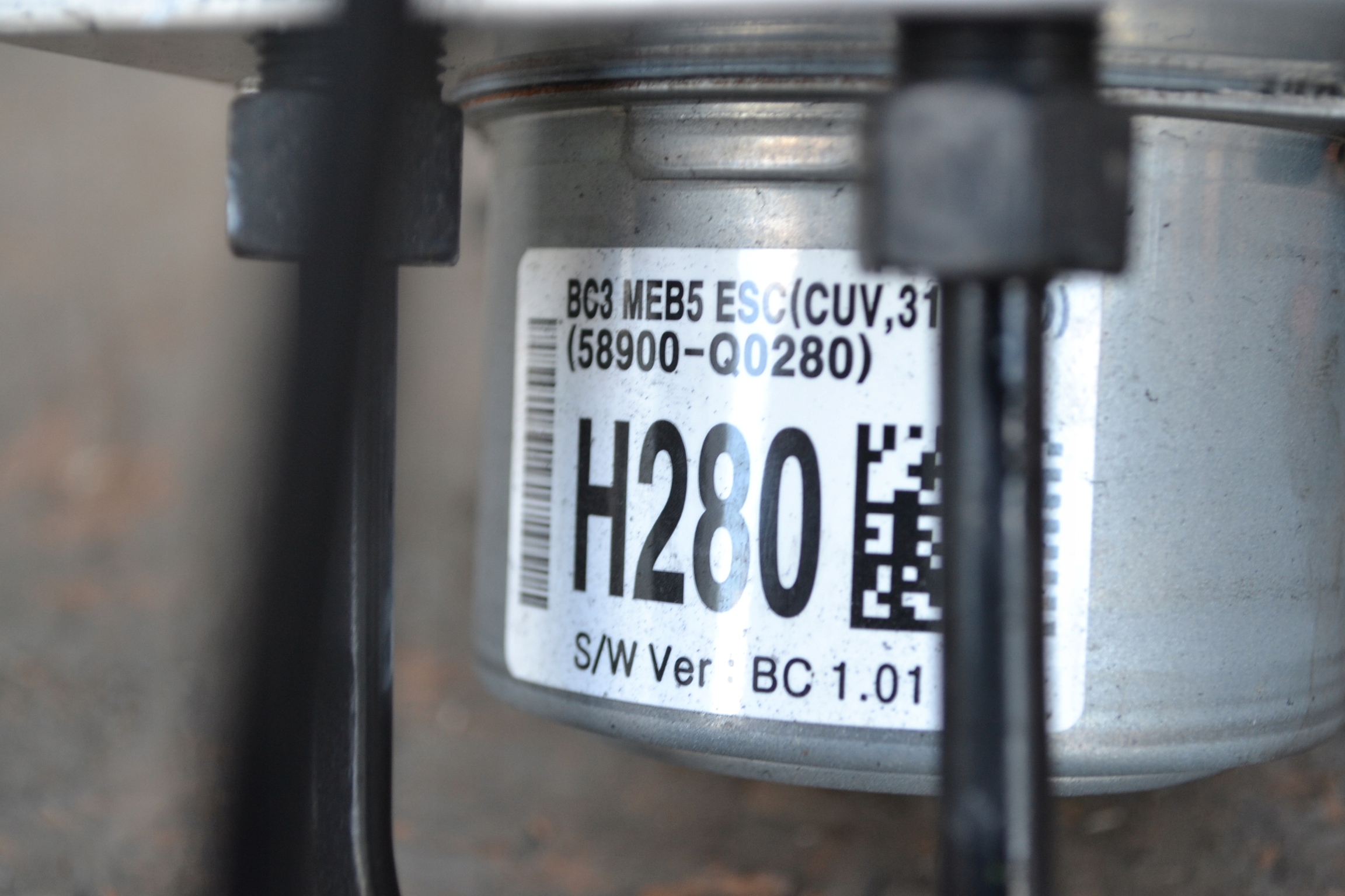 HYUNDAI BAYON 1.0T Servofreno ABS 58500-Q0280
