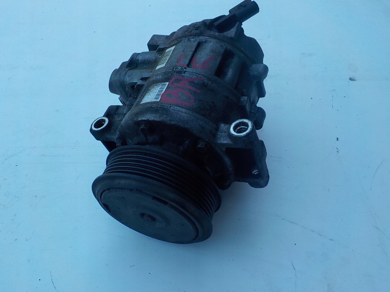 Golf V Audi A3 8P 1.6 2.0 компрессор кондиционера 1K0820859E