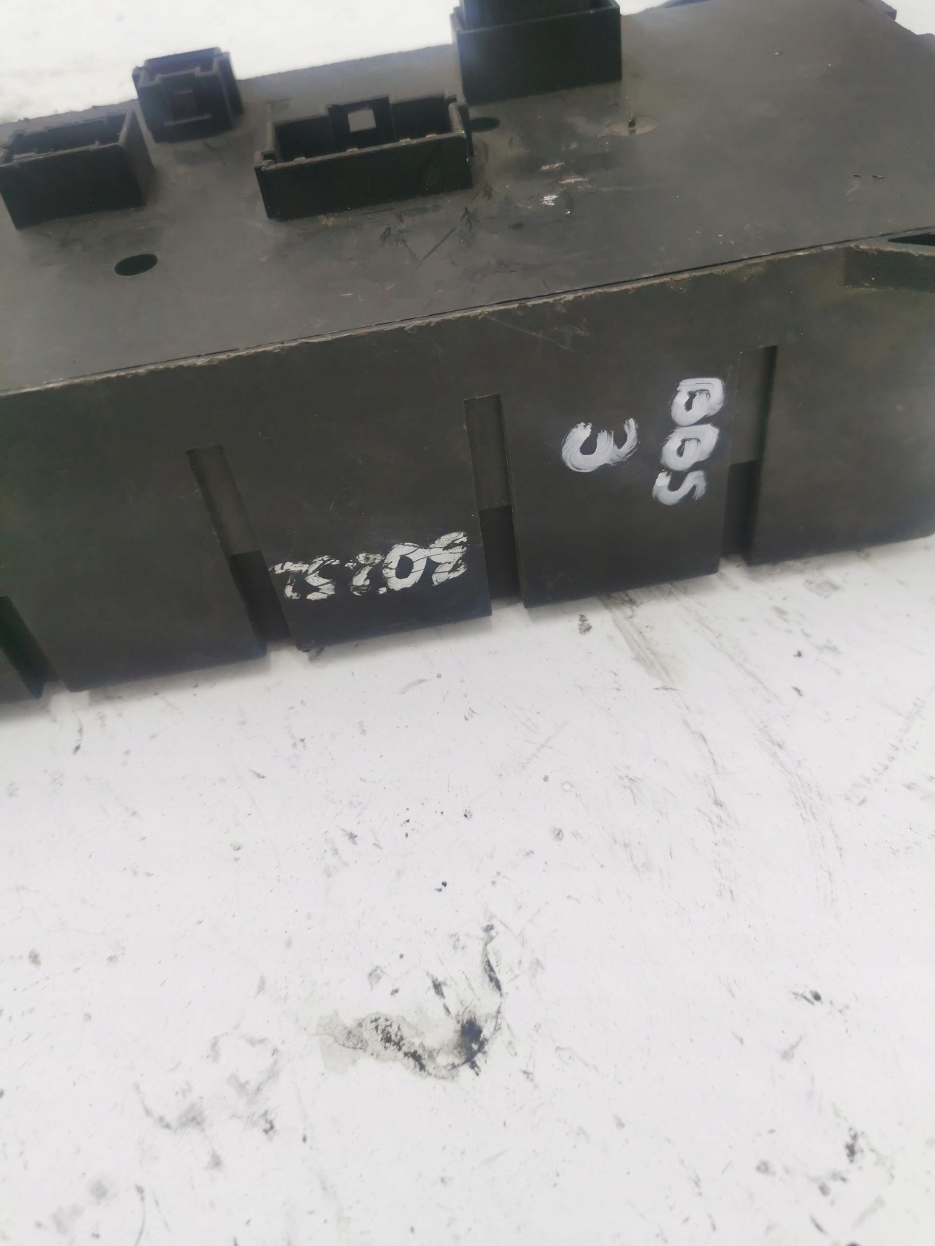 Module fusibles MERCEDES SPRINTER W906