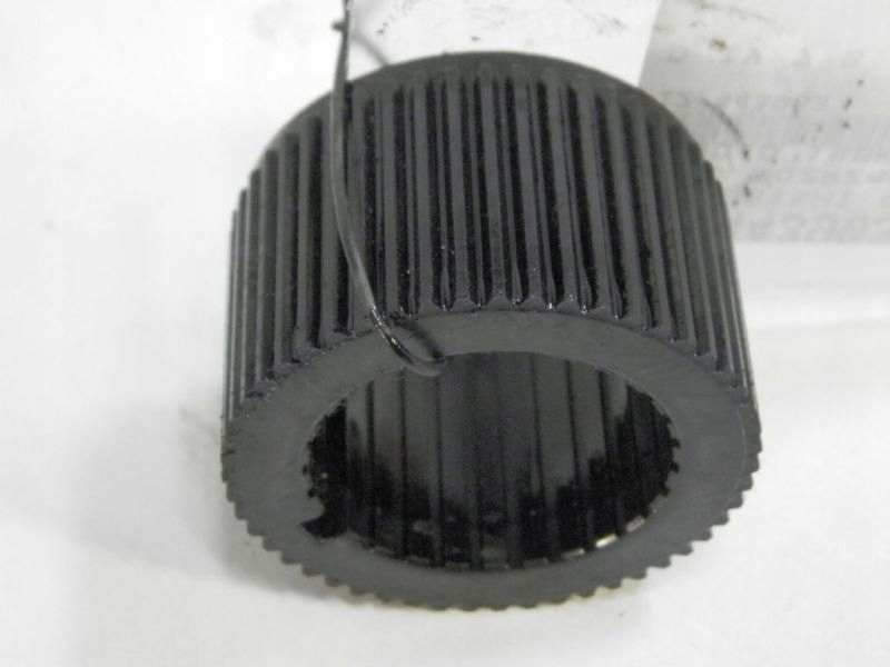 MITSUBISHI ASX колесо на валу 1,8 DiD 4N13