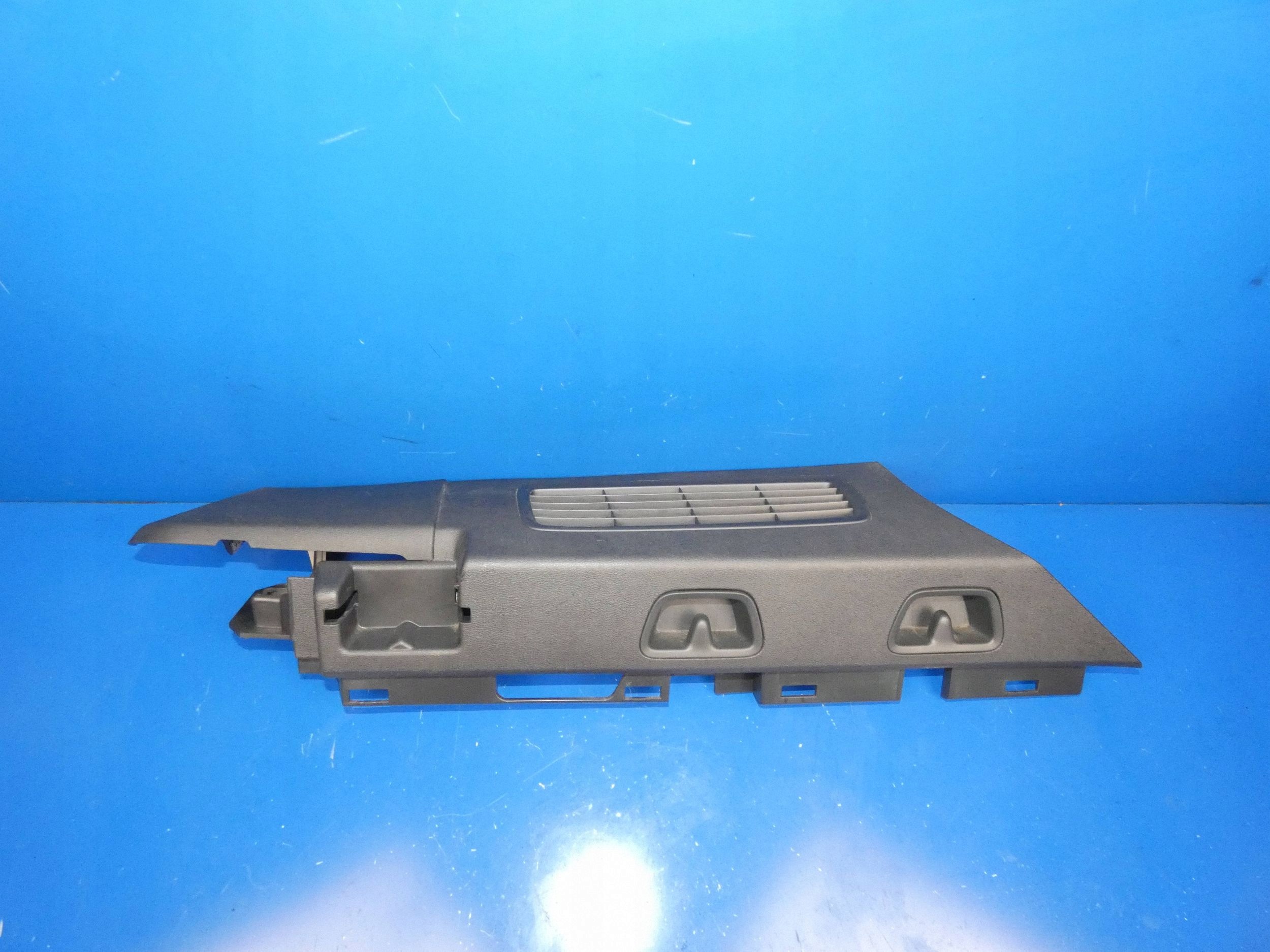 VOLVO V60 II 18- upholstery cover moulding boot right rear part