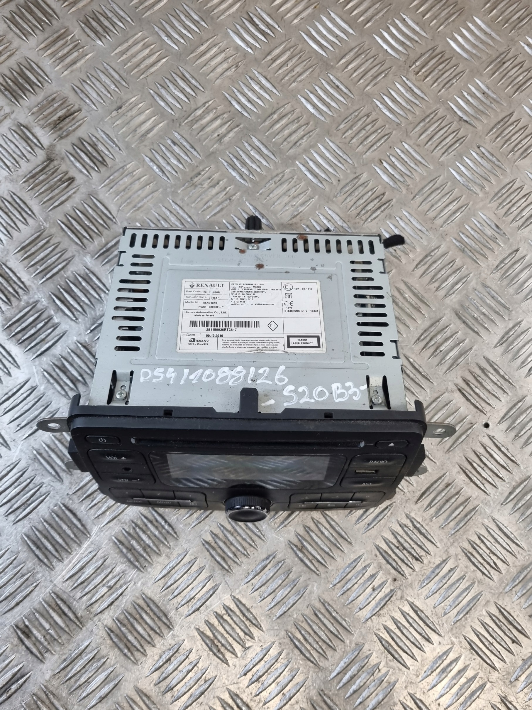 RADIO DACIA LOGAN MCV II