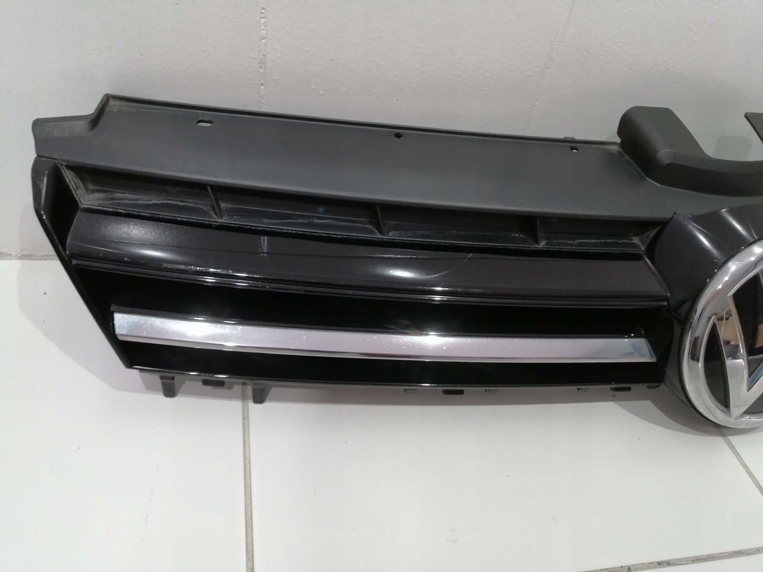 VW Golf V Kühlergrill FRONTGRILL Kühlergitter 5G0853653GR - Thumbnail 3