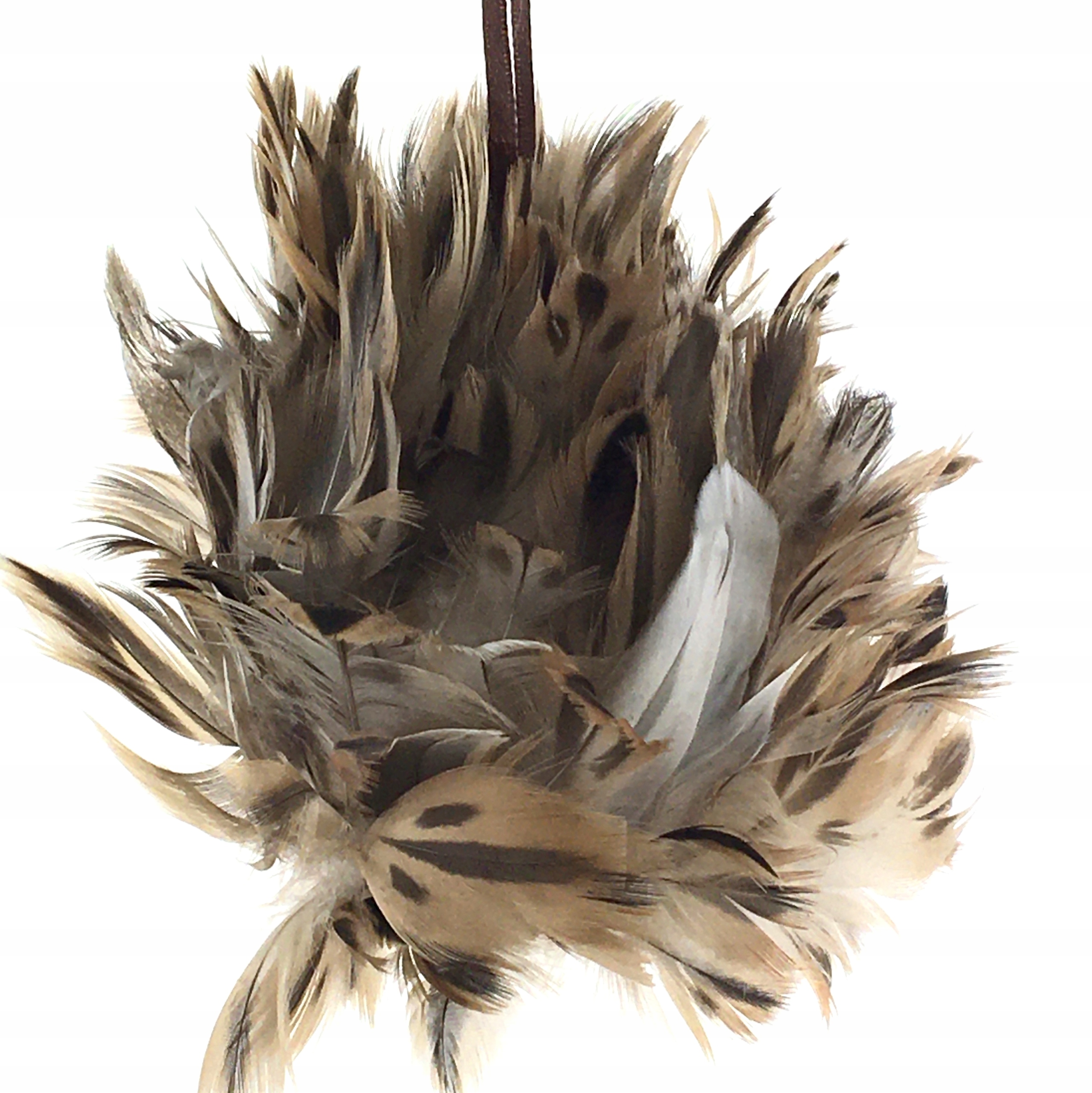 BOMBKA Z PIÓR ZAWIESZKA NA GAŁĄZKI DO STROIKA Materiał inny