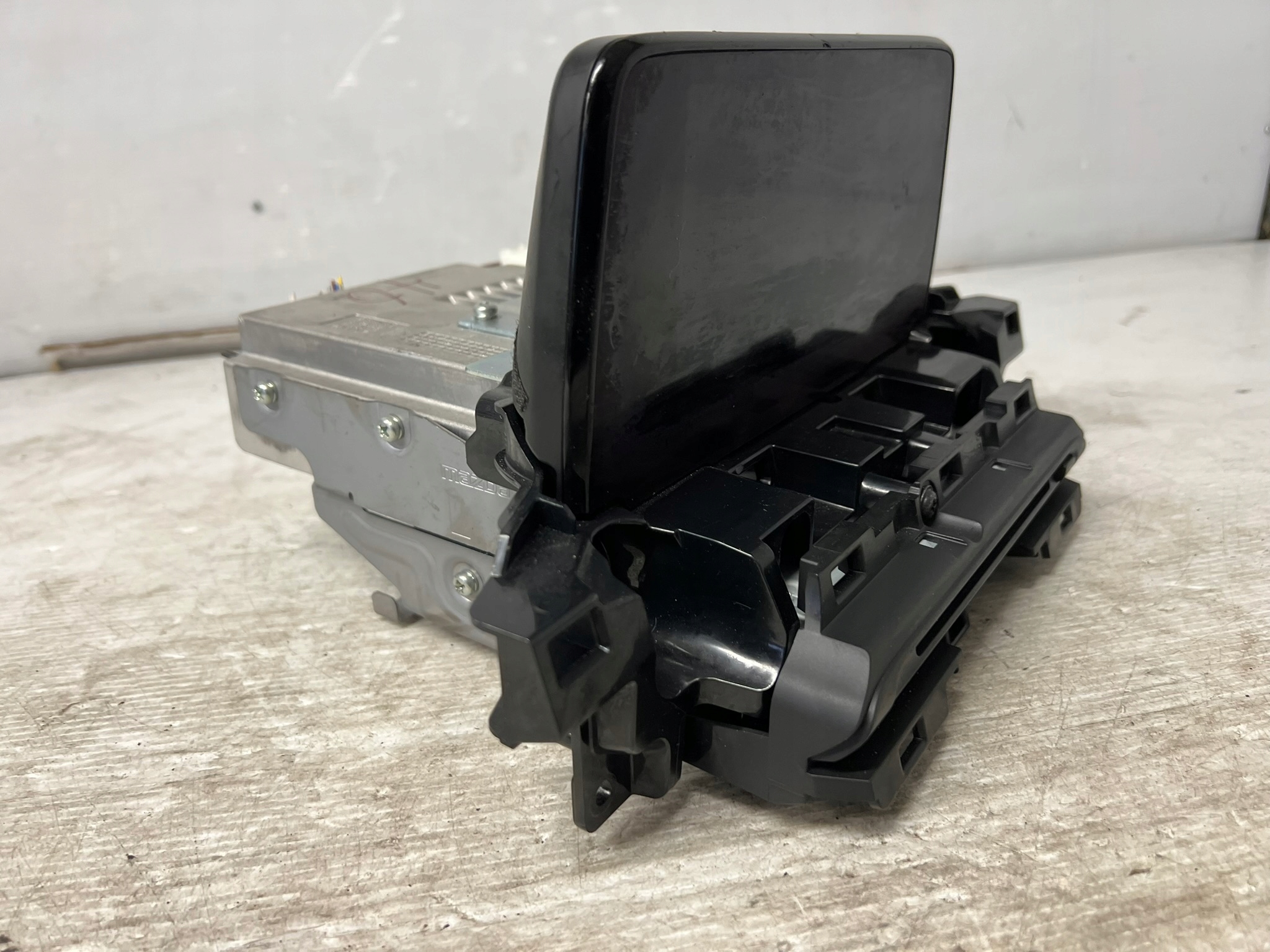 радио дисплей mazda CX5 II KB8M669C0C