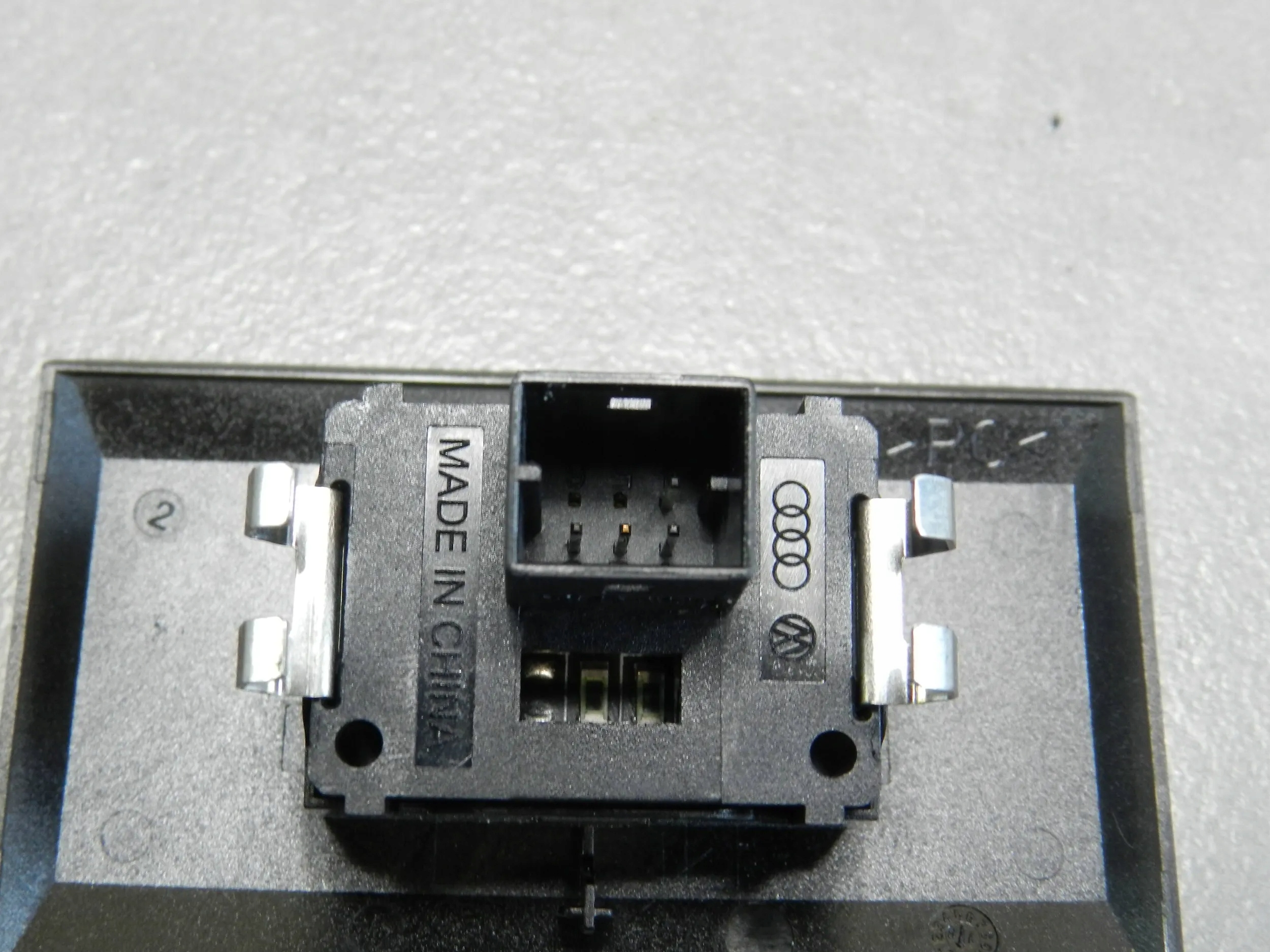VW Golf VIII Sensor NASLONECZNIENIA 5H0907451