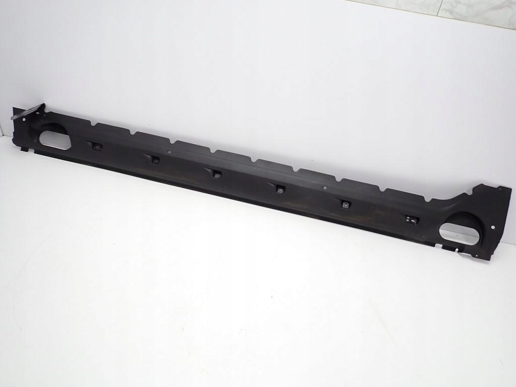 НАКЛАДКА ЗАЩИТА ПОРОГА ПОРОГА LEWAke825207 AUDI Е-ТРОНke9r