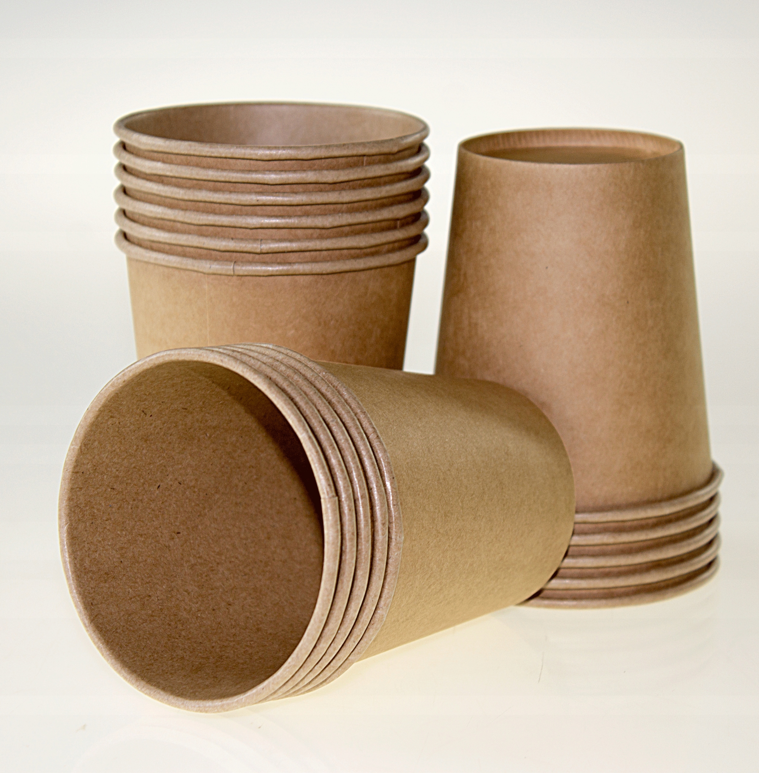 KUBKI PAPIEROWE JEDNORAZOWE KRAFTOWE brązowe do kawy herbaty 250ml 100sztuk Marka inna