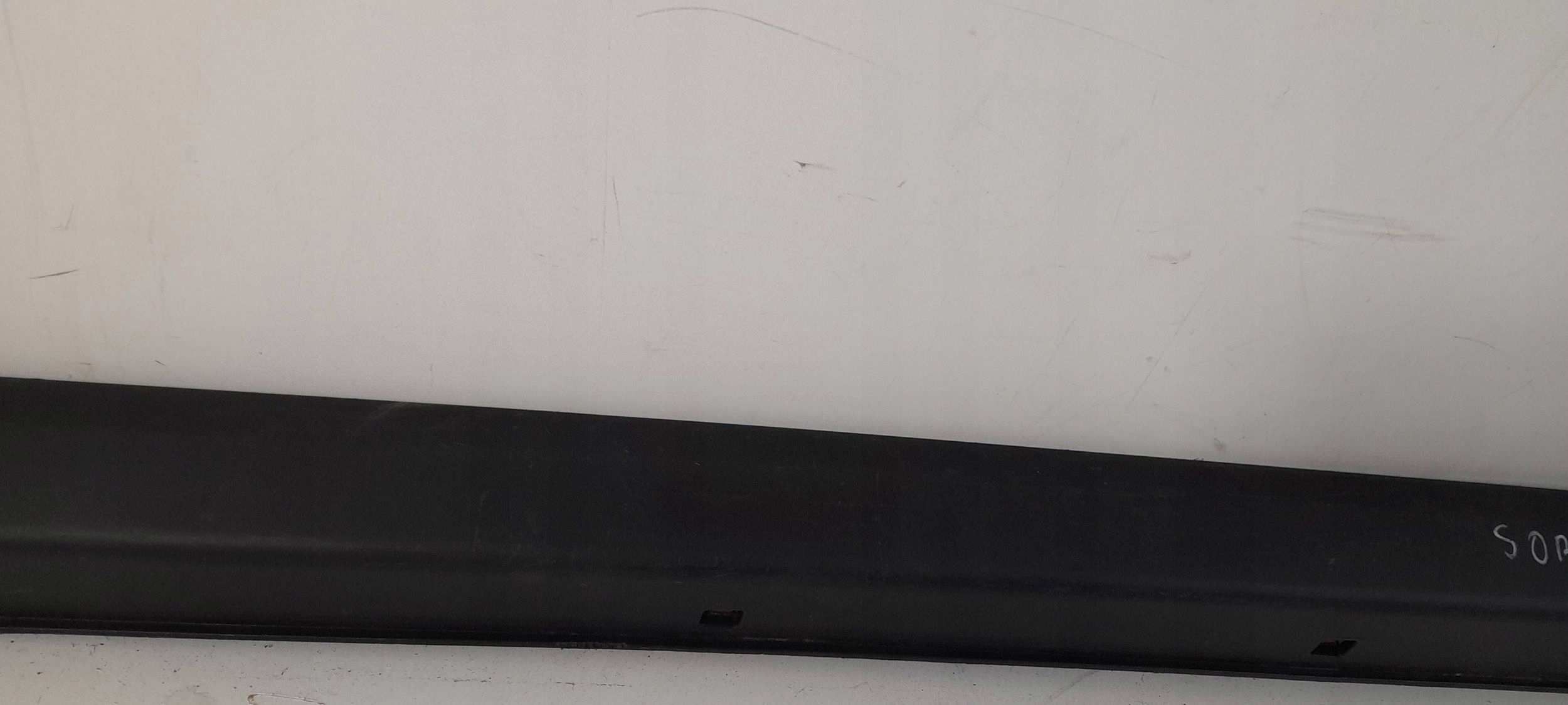 Kia Sorento III moulding threshold left 87751C5000 (LS74)