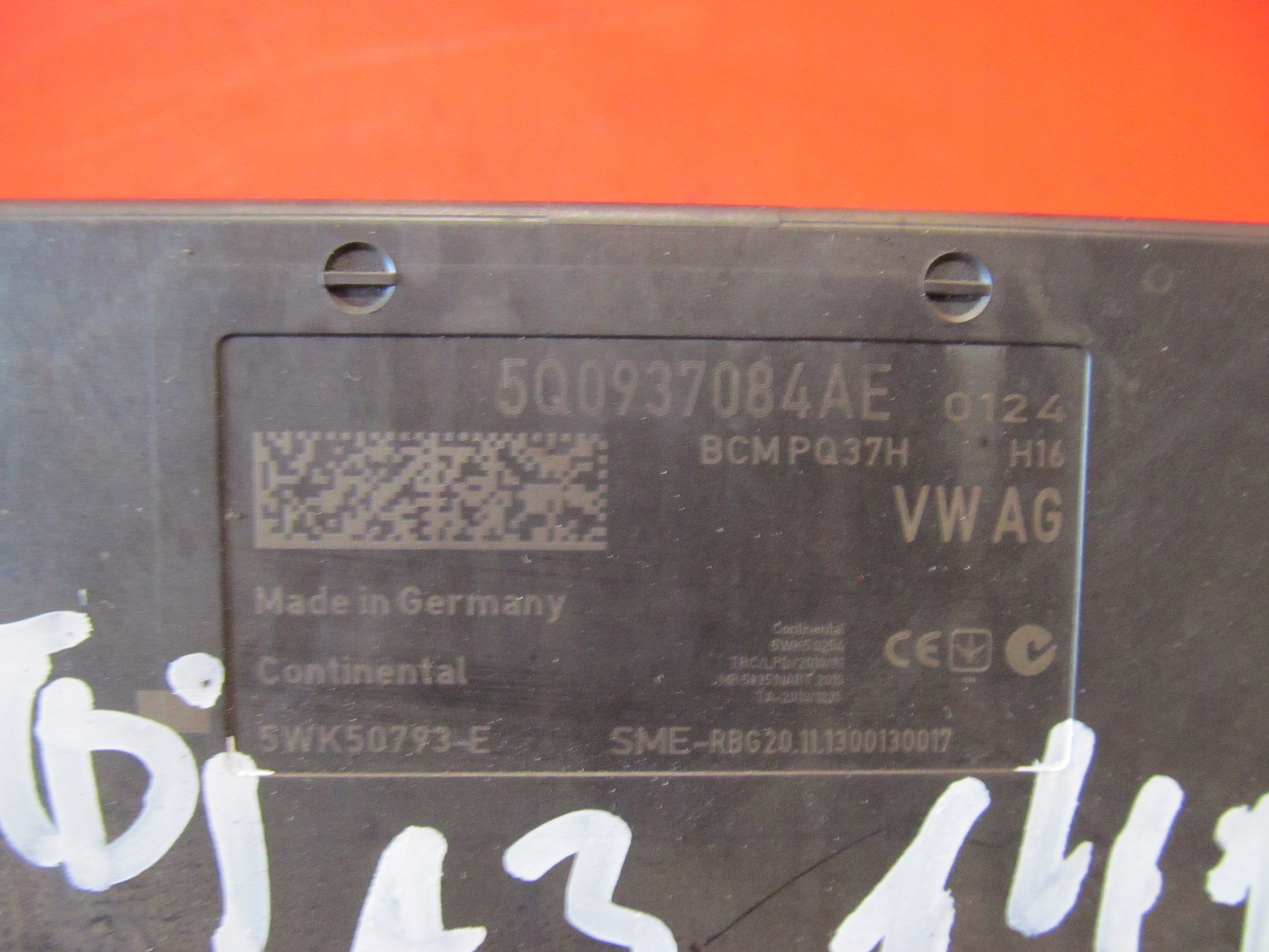 AUDI A3 8V 8VA 2.0 TDI CRBC SEAT LEON III VW GOLF VII module control unit BCM