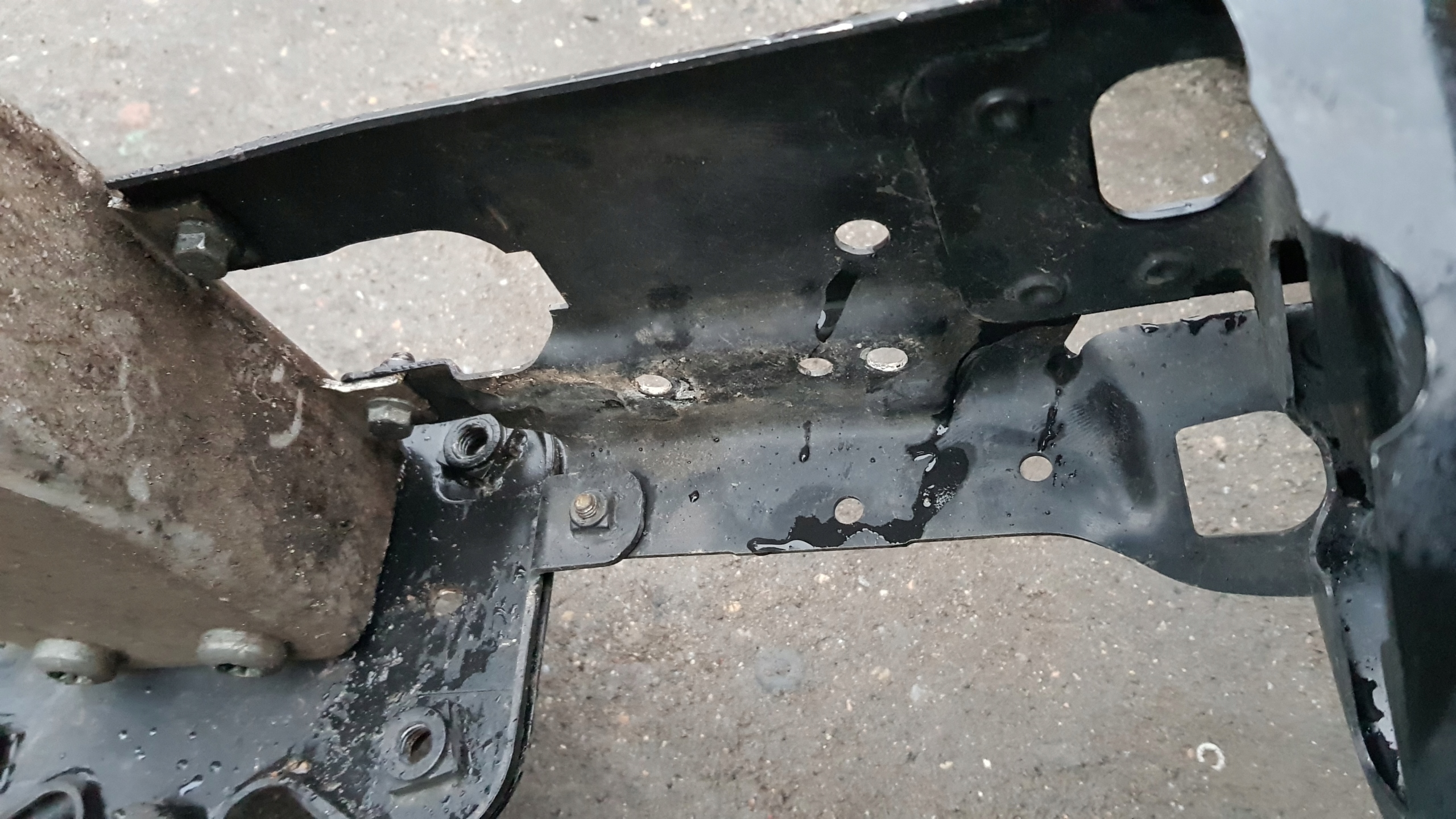 MERCEDES W211 OKULAR pillar front tip ABSORBER left