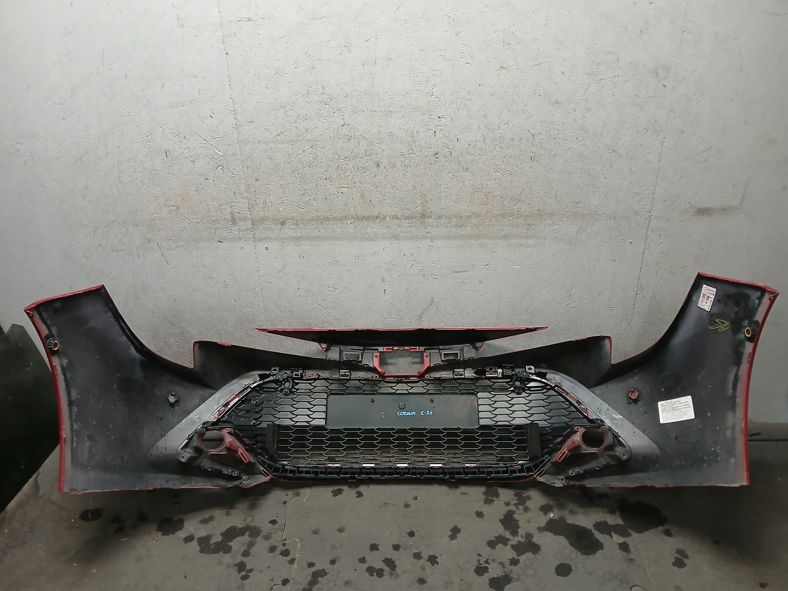 stoßstange vorne TOYOTA COROLLA E21 HB KOMBI