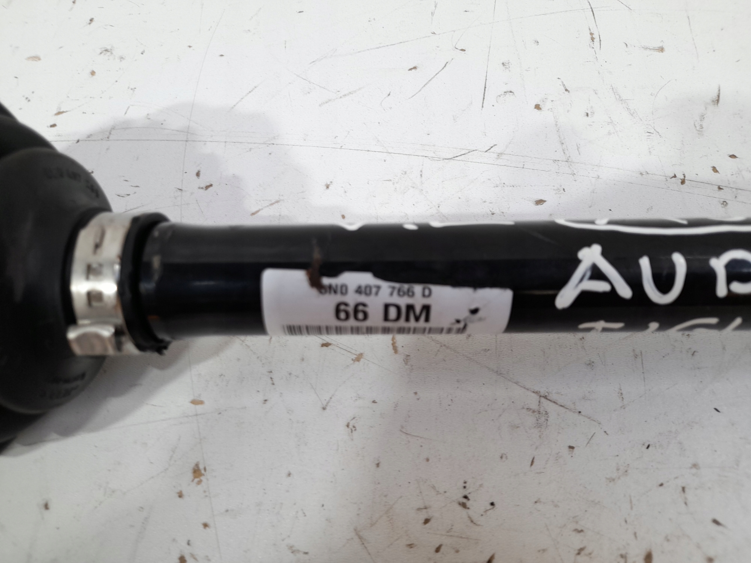 AUDI Q3 VW TIGUAN II semi-axis front left 2.0 TDI (A34)
