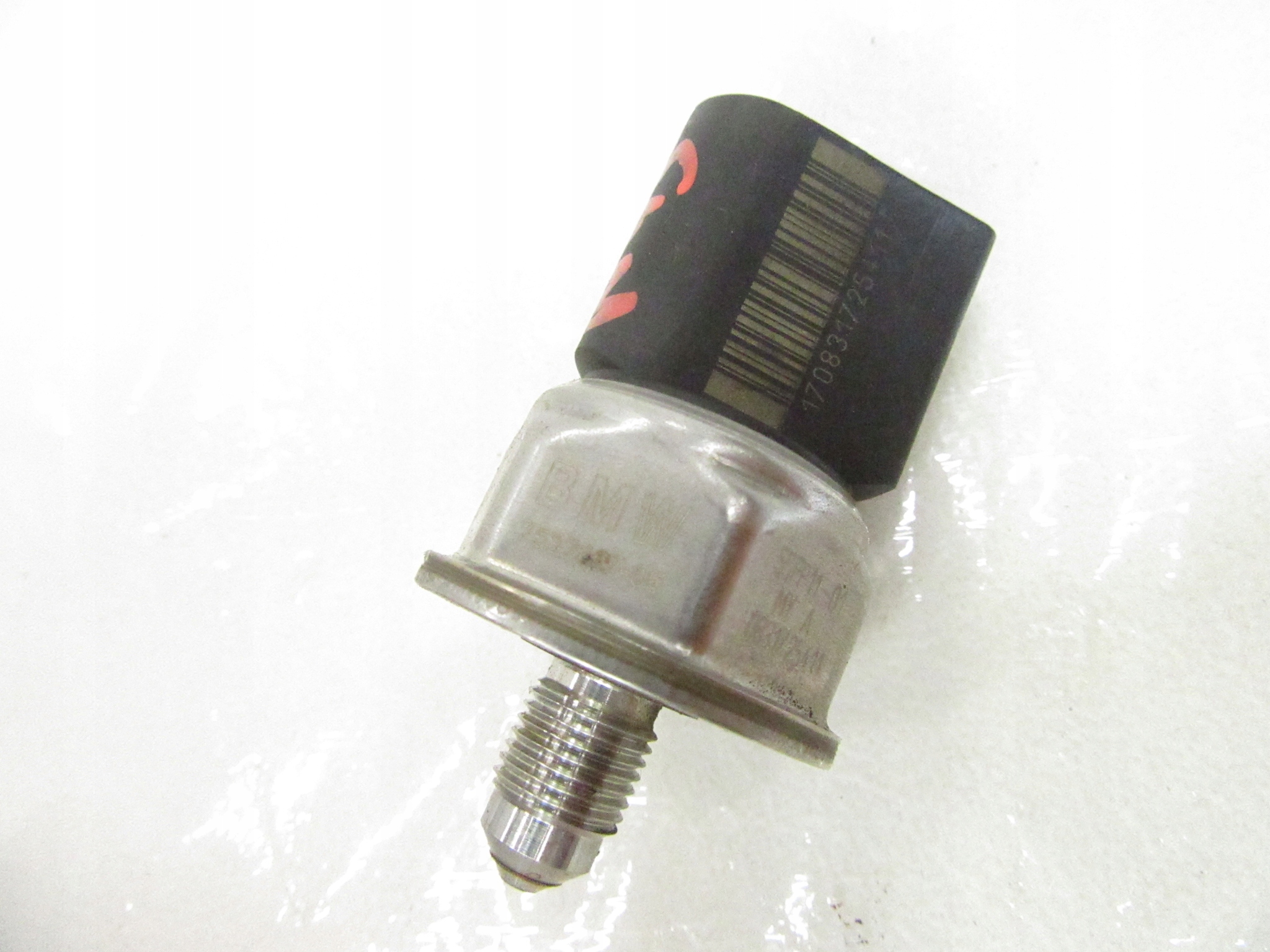 Sensor des Kraftstoffsbehälters BMW e60 E81 E87 E90 E91 F01 F10 1.6 1.8 2.0 4.4 N13 N43 N63