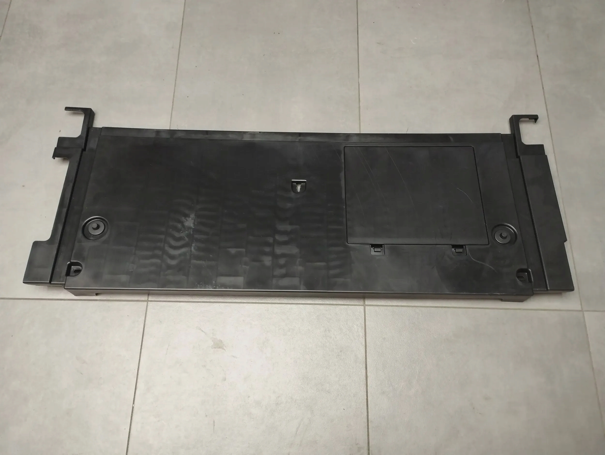 Audi A5 Sportback 8T floor boot 8T8863373