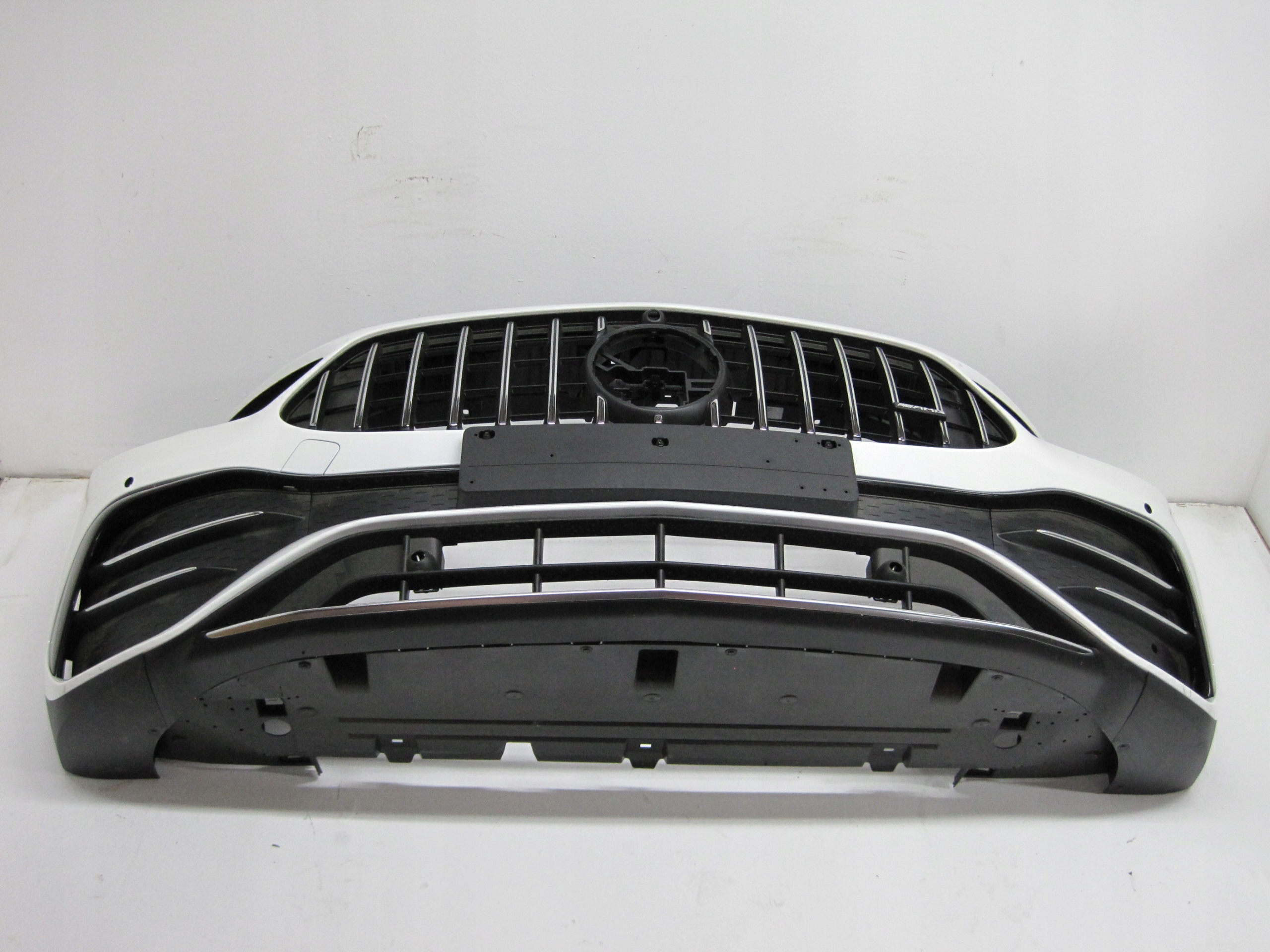 Frontstoßstange MERCEDES A247 GLA AMG 23R