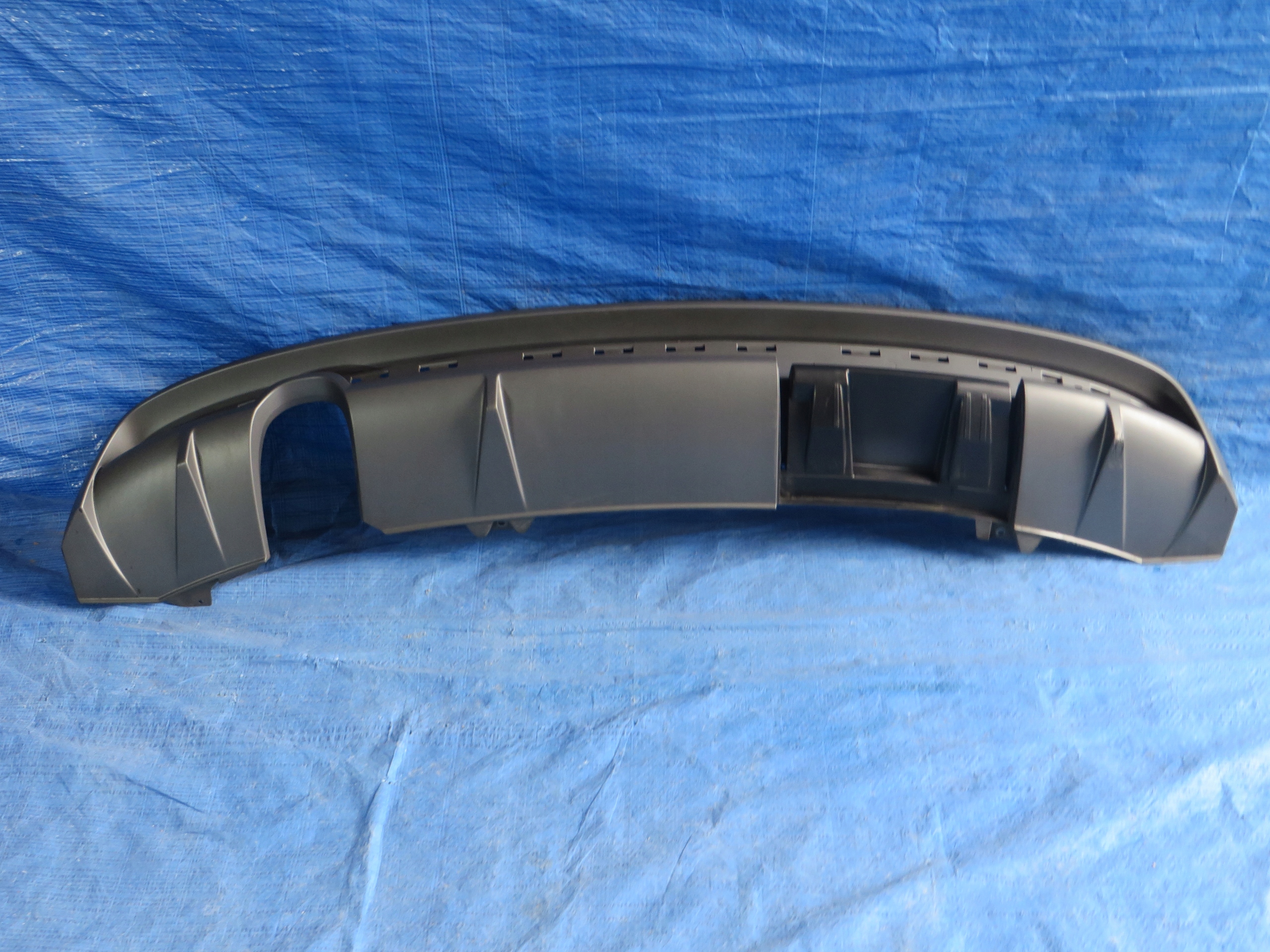 8XA807421M - AUDI A1 LIFT 8XA дифузор спойлер задній