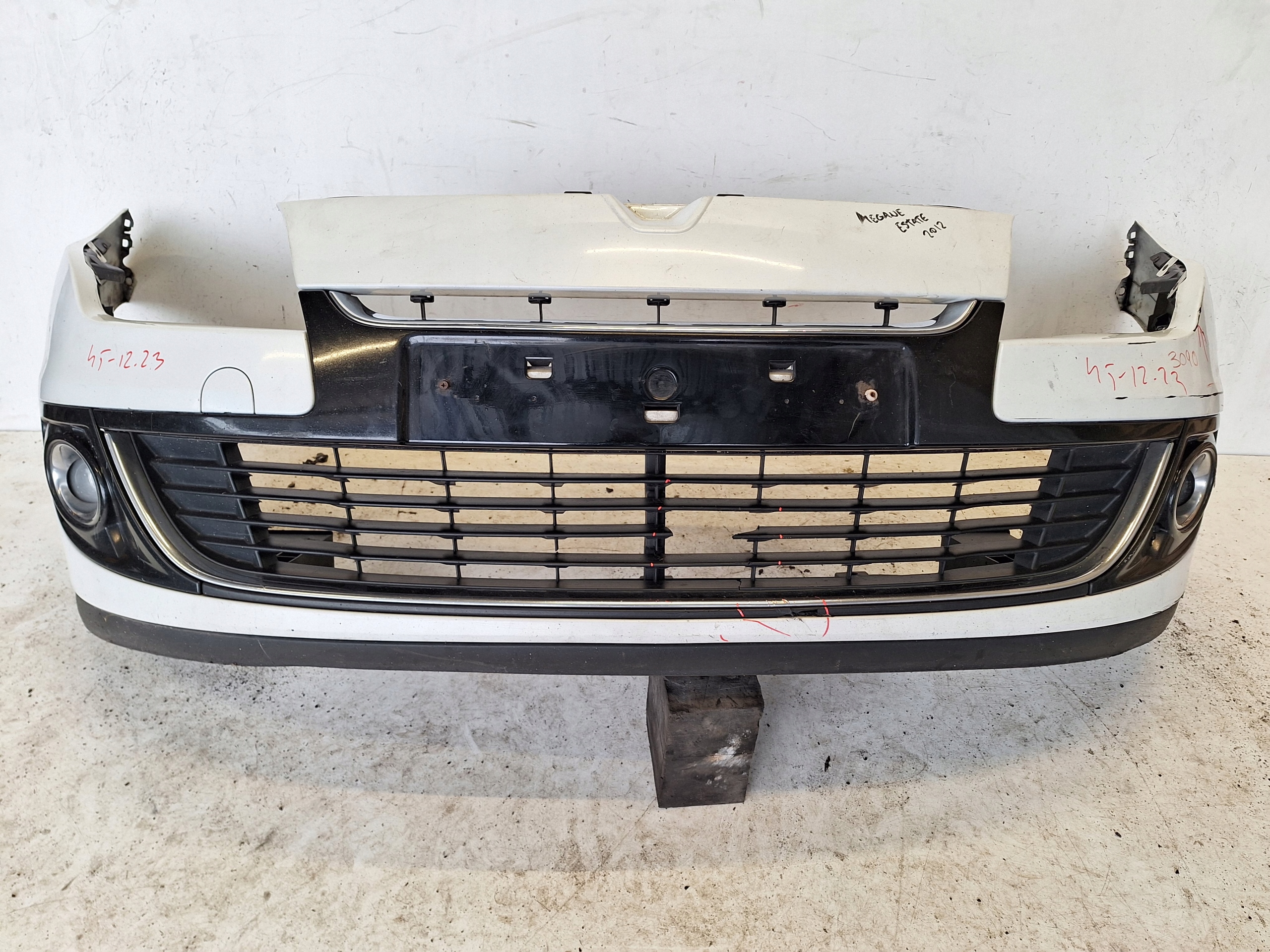 RENAULT MEGANE III LIFT 11-14 bumper