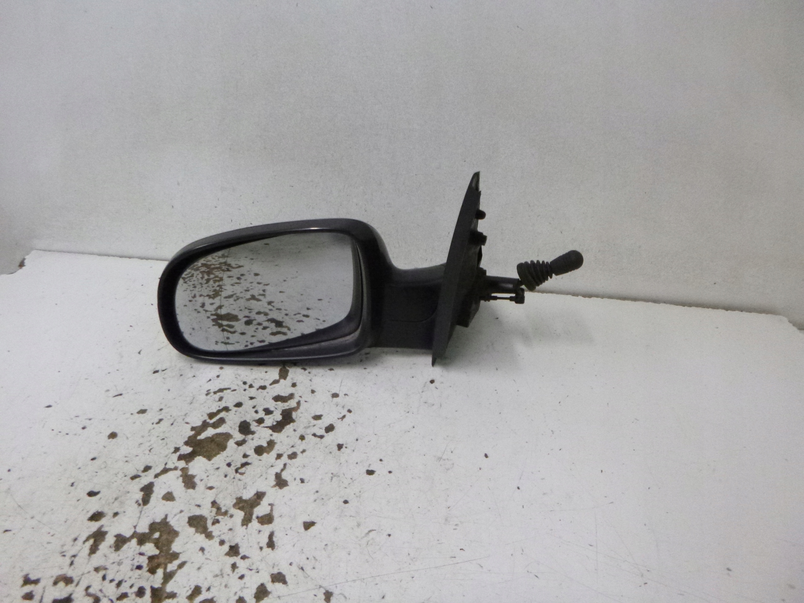 mirror left Opel Corsa C 2002r. manually EUROPA