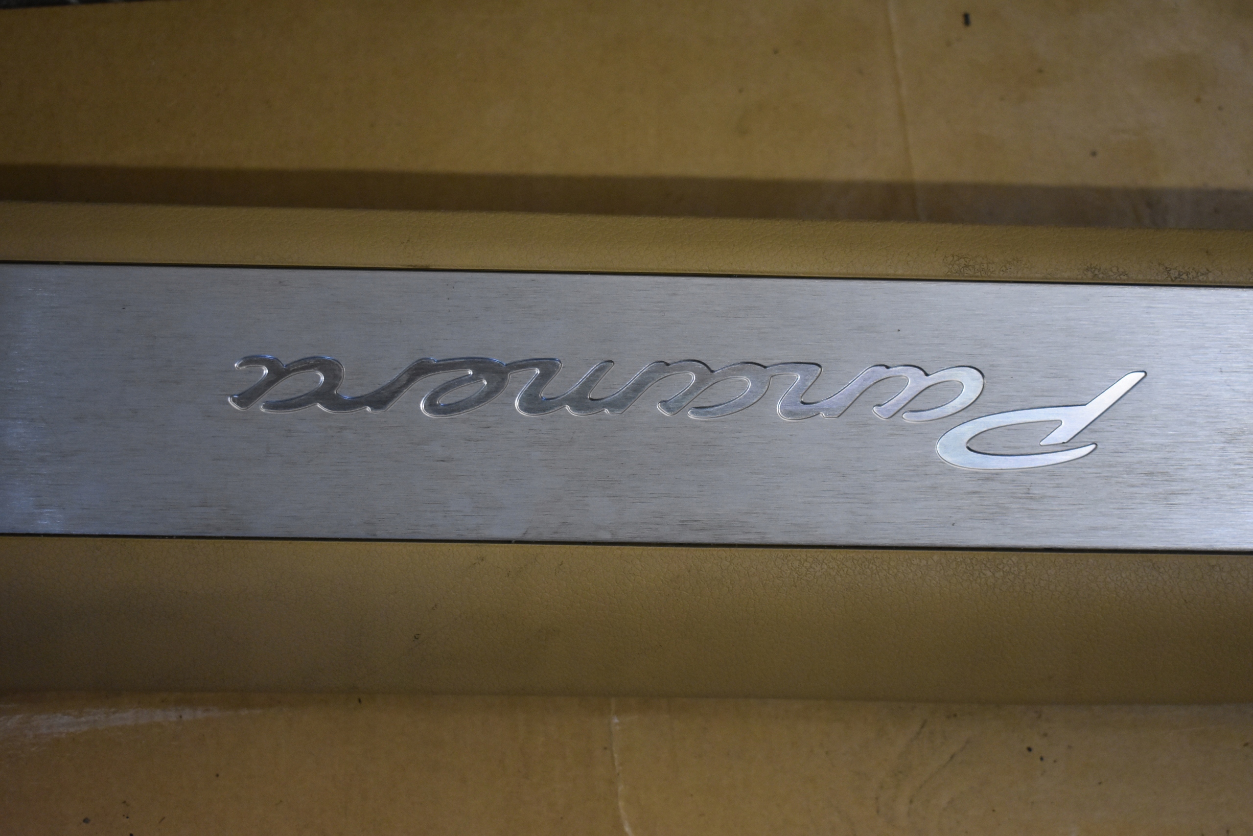 moulding cap threshold front right PORSCHE PANAMERA 971 LUXORY BEIGE 1