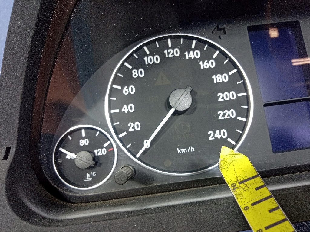 MERCEDES a W169 спидометр европа A1695400848