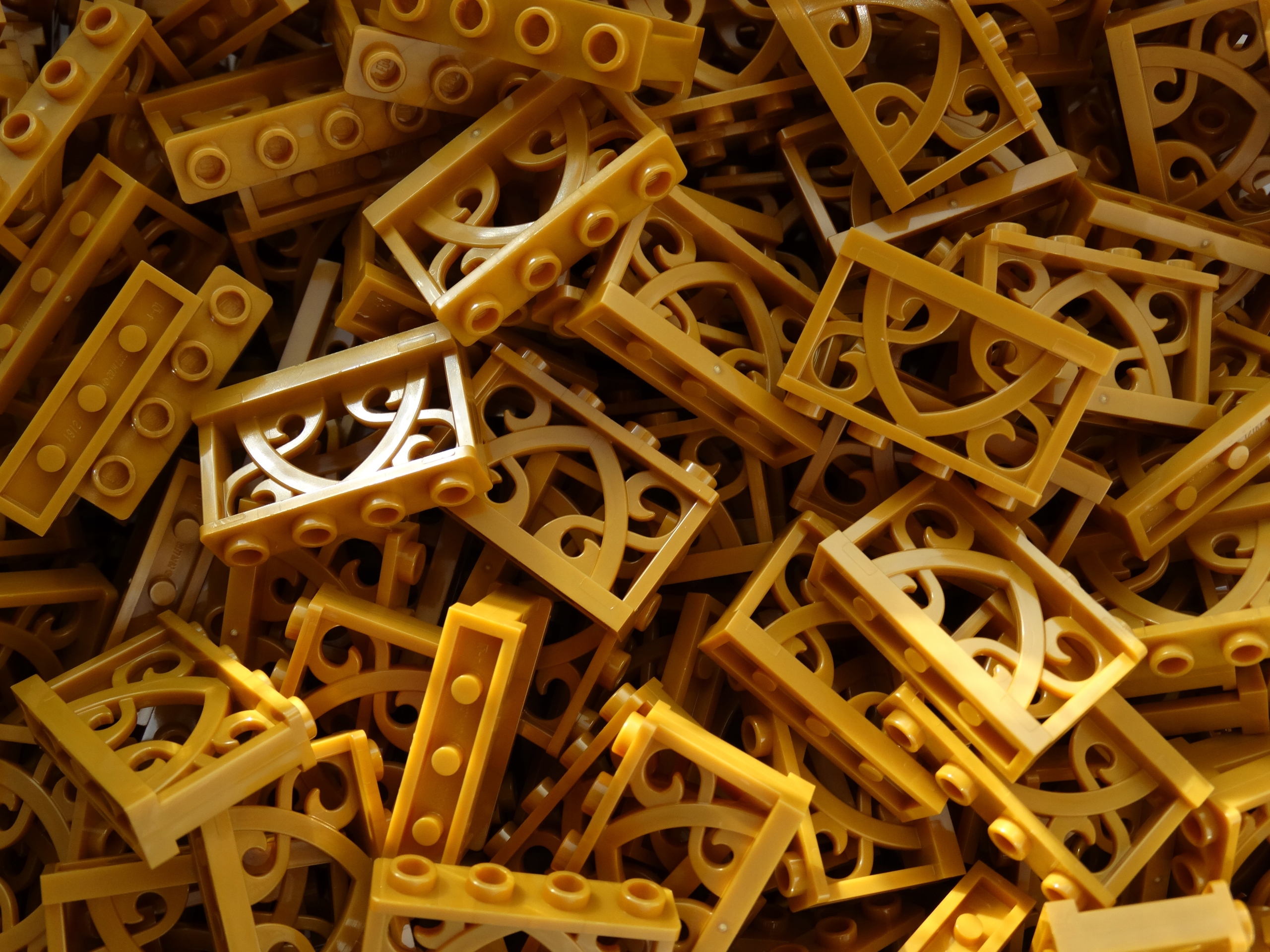 

Lego 19121 płotek 1x4 Pearl Gold 4 szt Nowe
