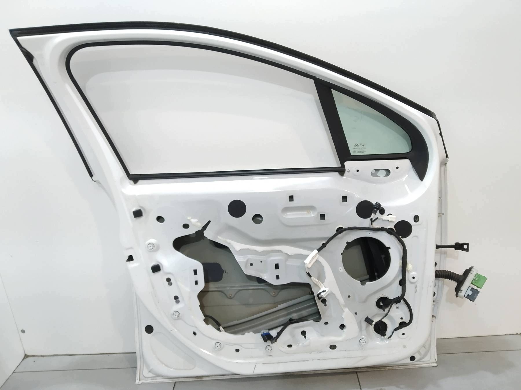 door left front EWPB Citroen C3 III (2016-2024)
